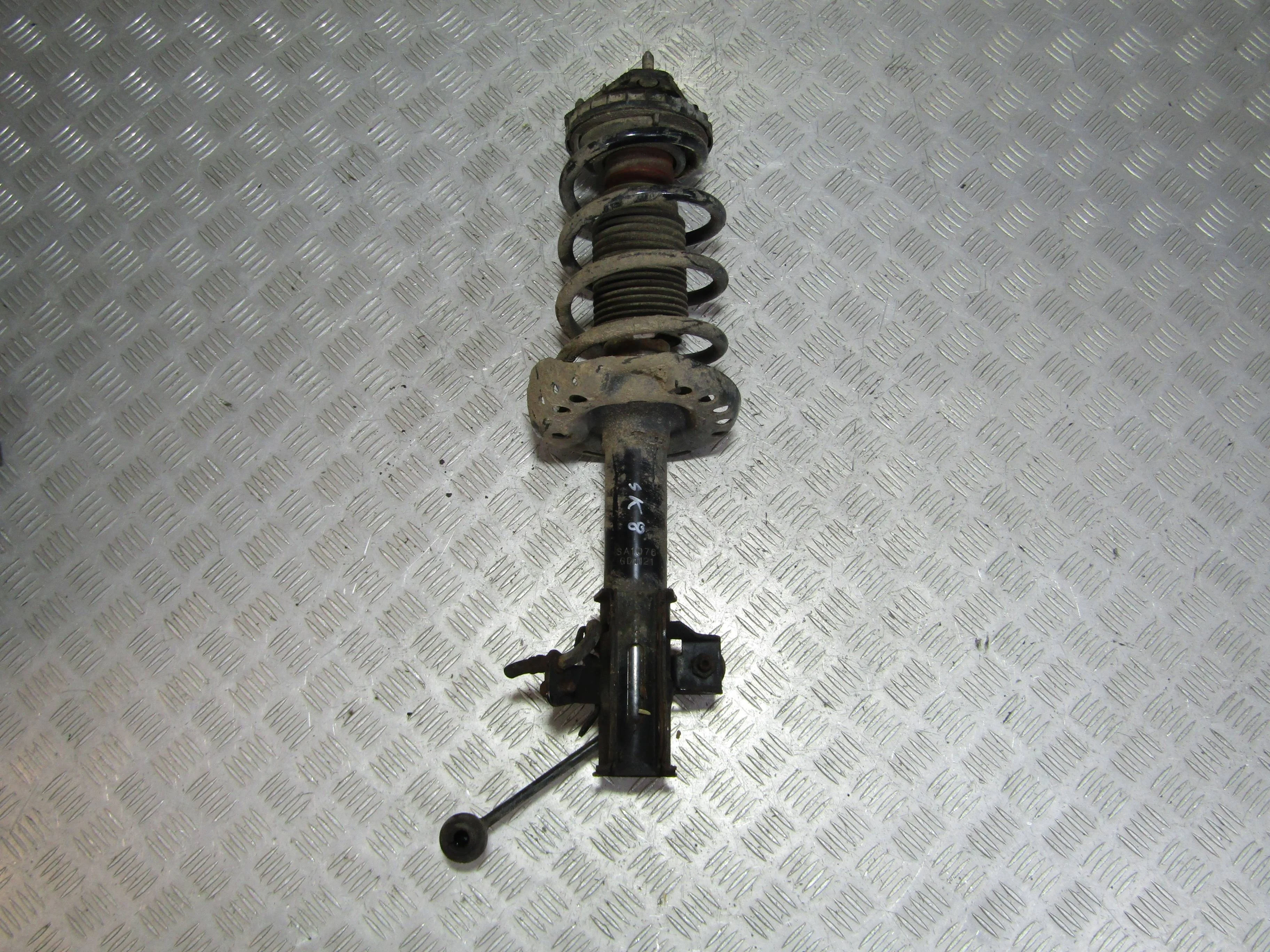 Амортизатор передний правый HONDA Civic VIII (200