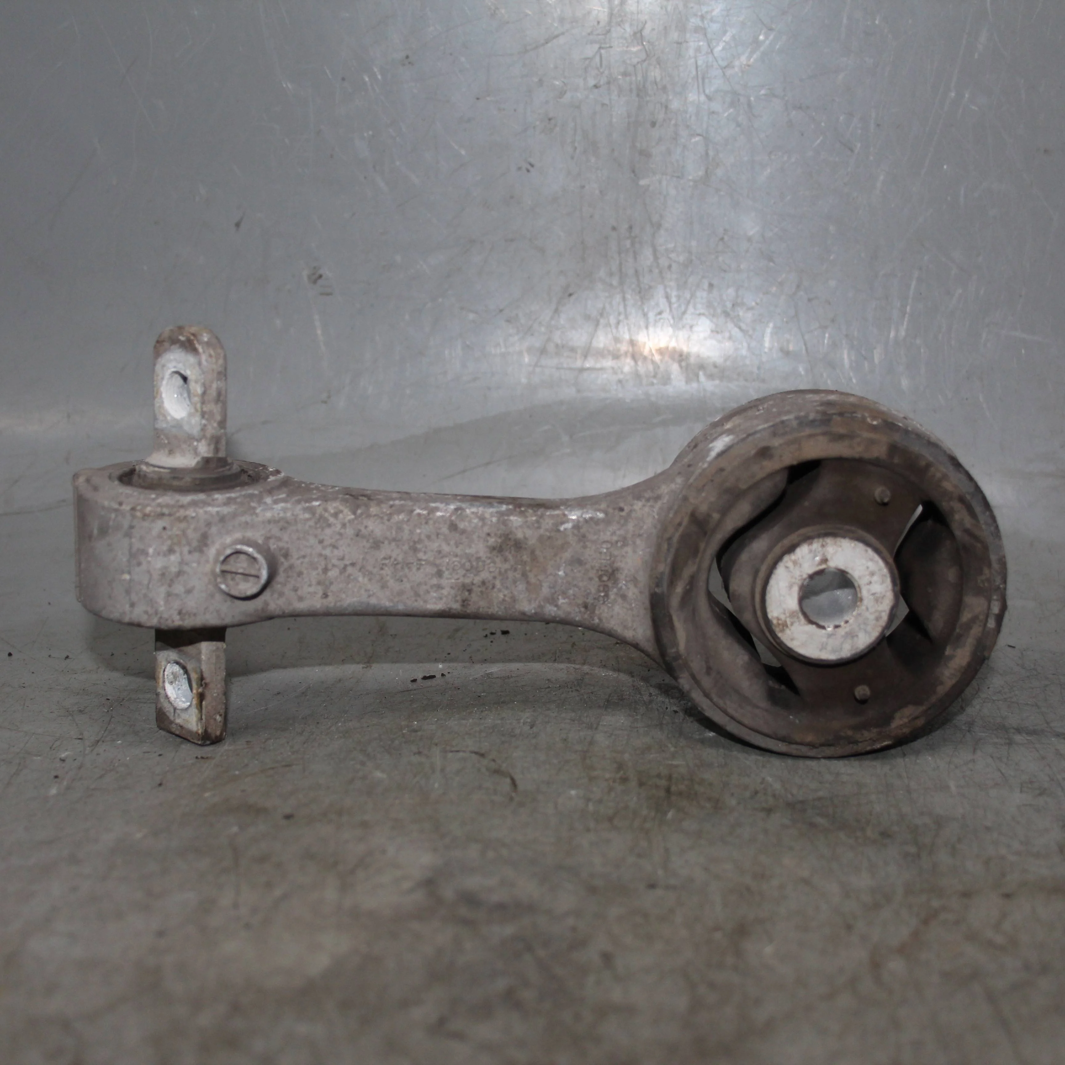 Опора двигателя нижняя HONDA Civic VIII (2005—200