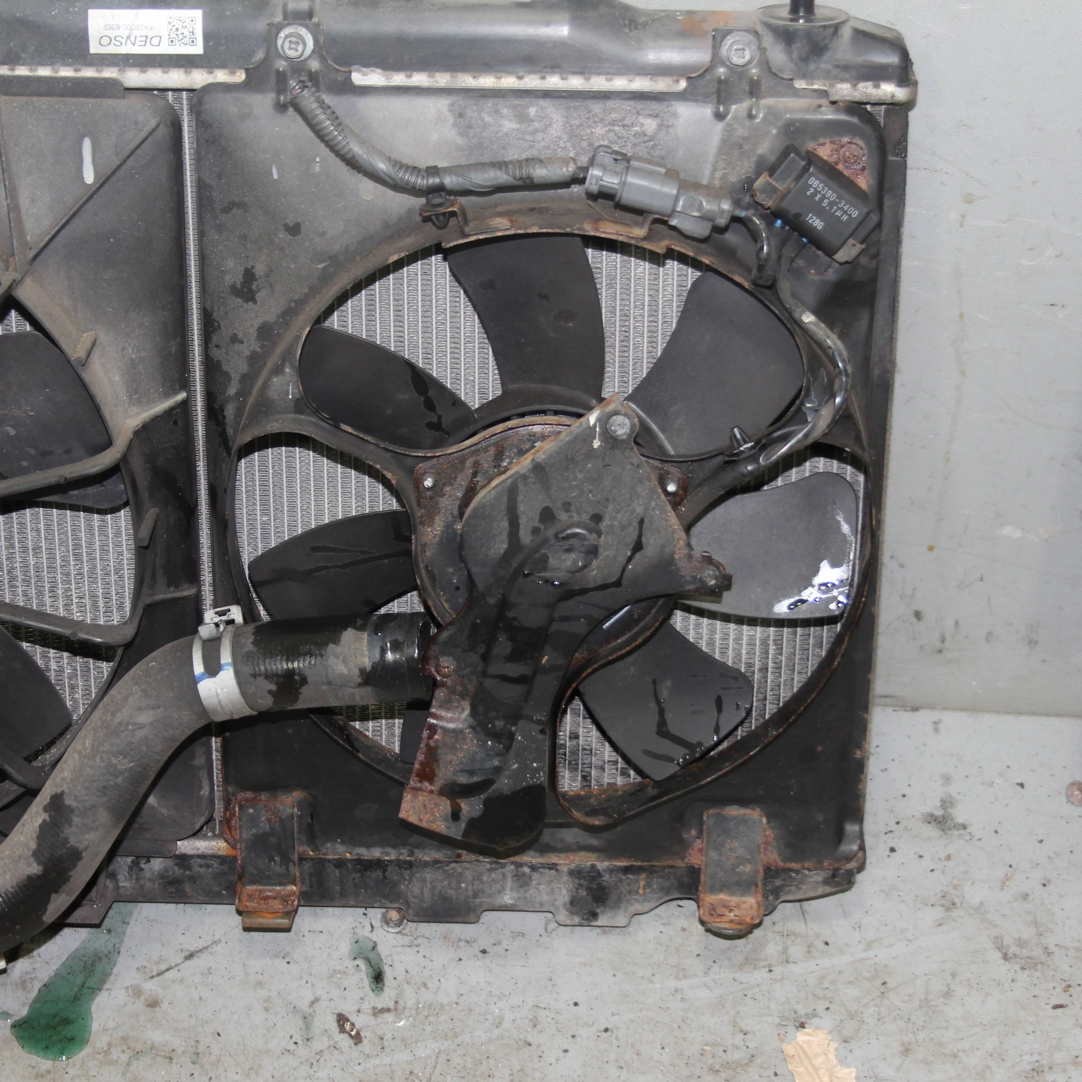 Диффузор с вентилятором (кондиционер) HONDA Civic