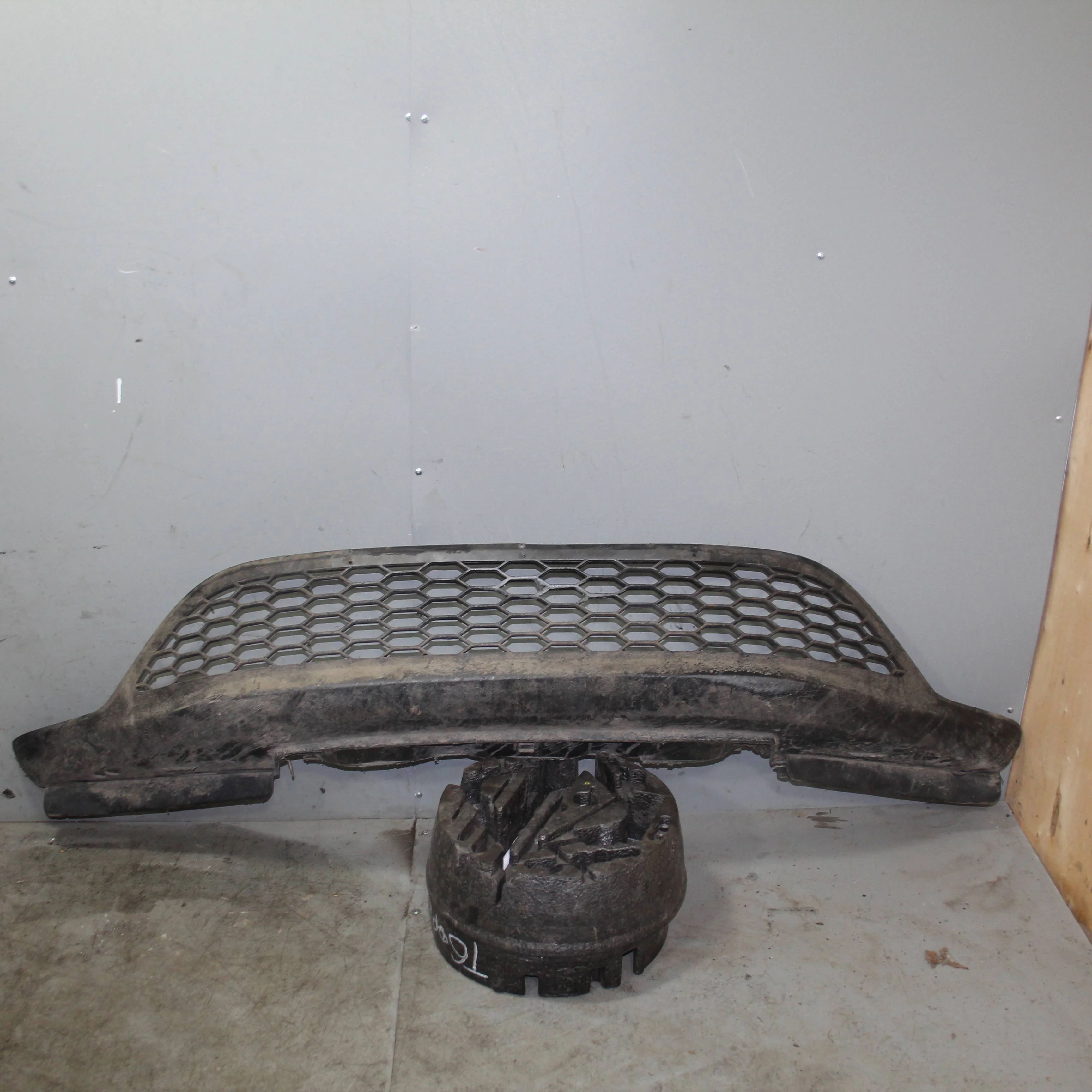 Накладка переднего бампера HONDA Civic VIII (2005