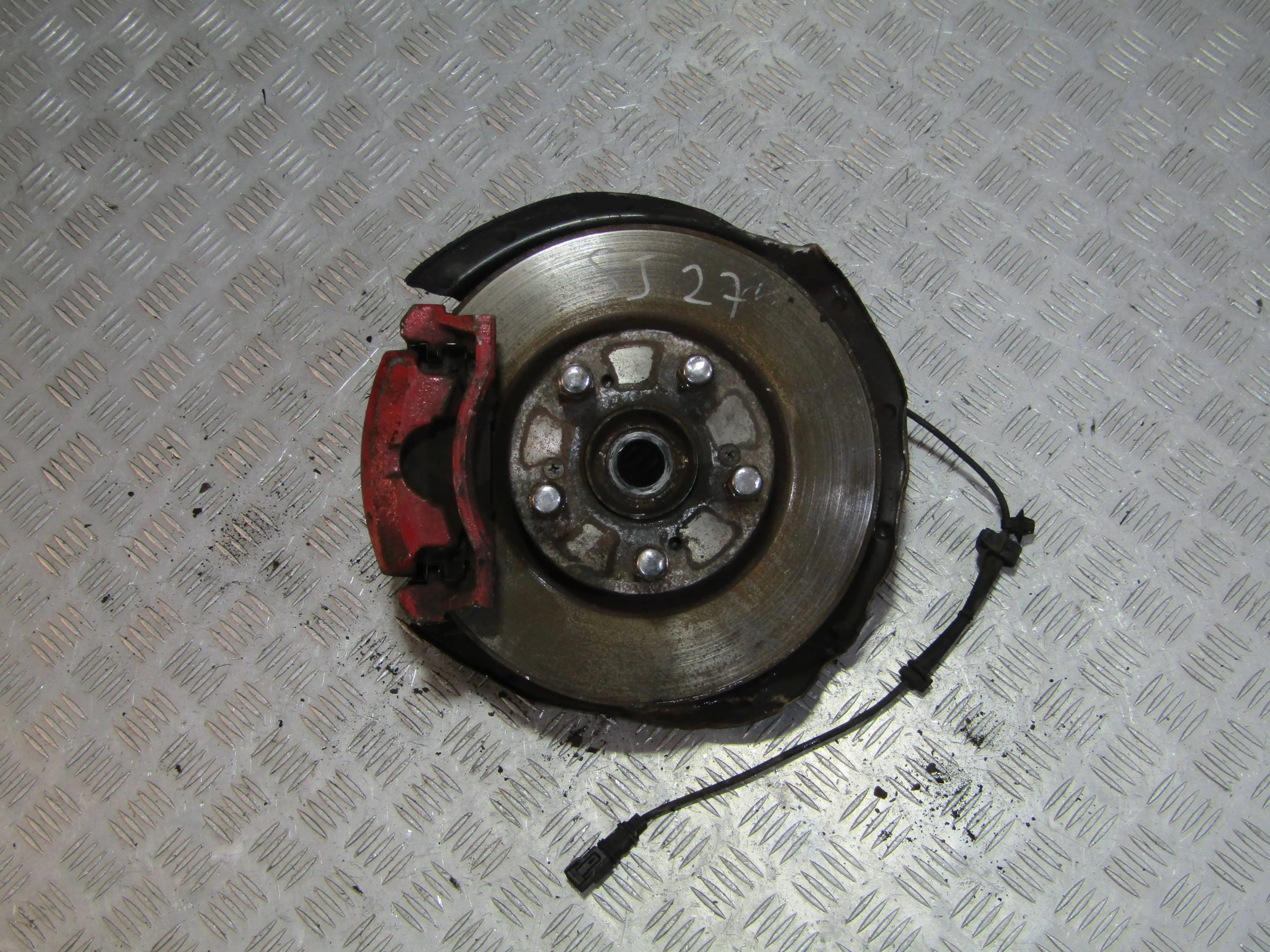 Кулак поворотный передний левый HONDA Civic VIII