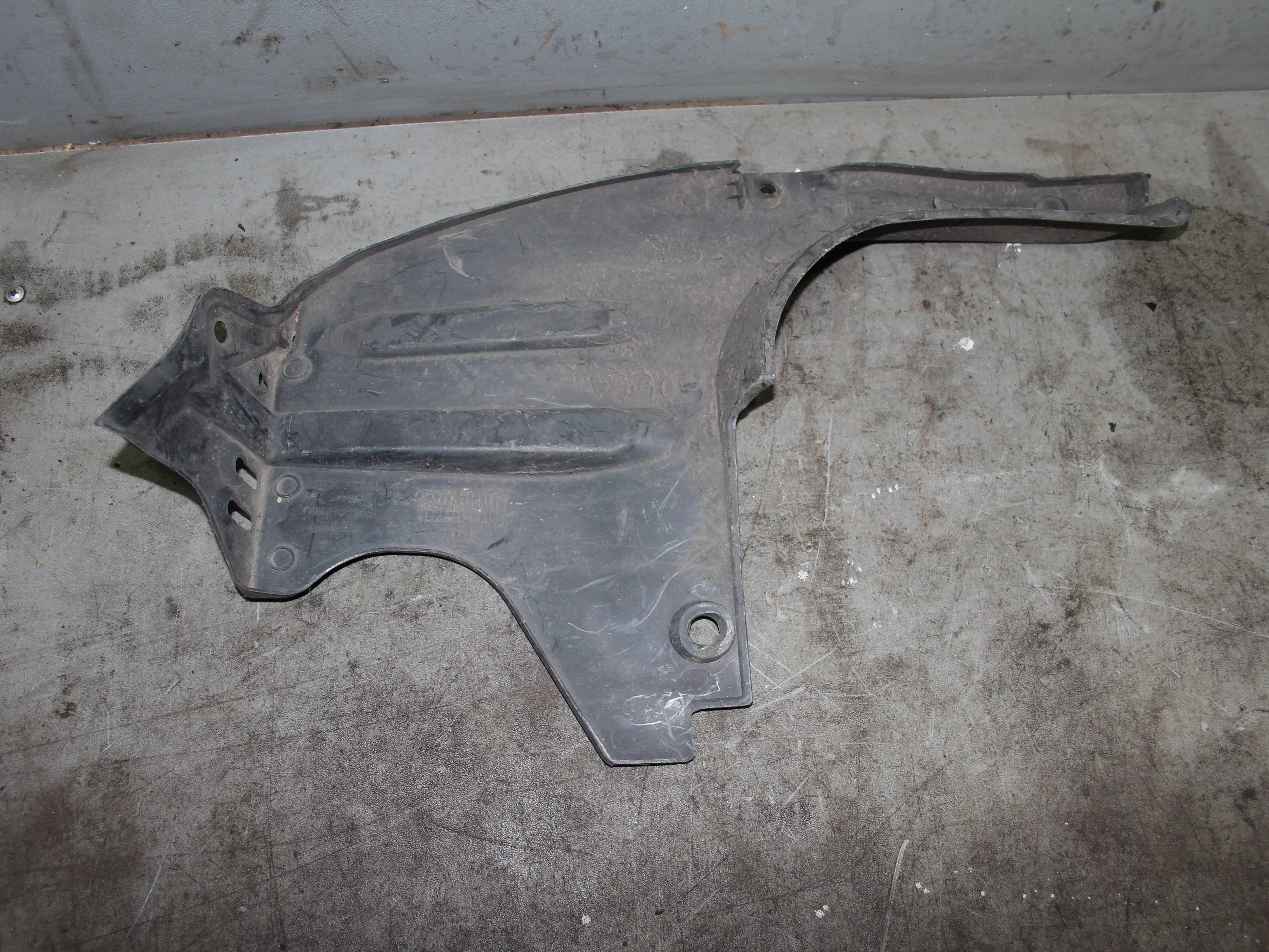 Подкрылок задний левый HONDA Civic VIII (2005—200