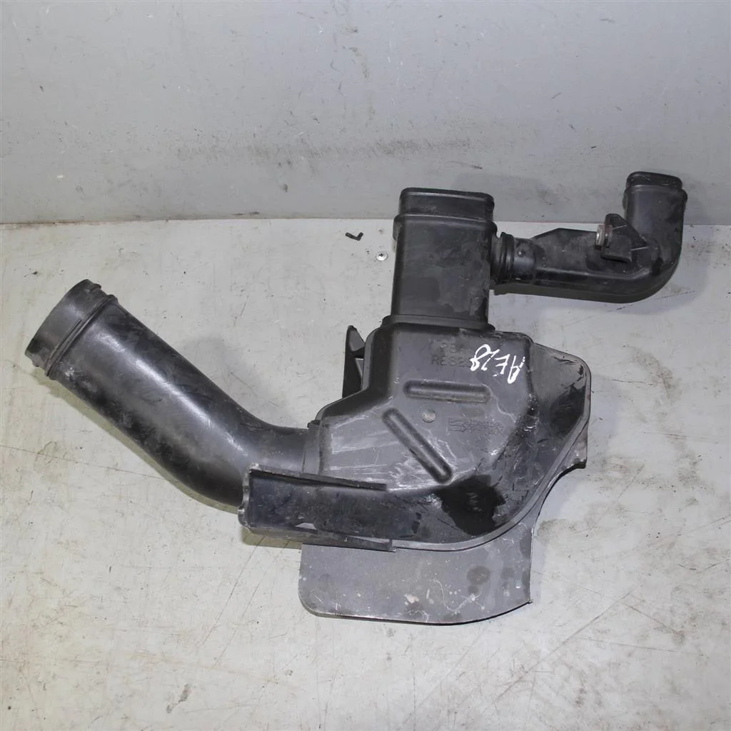 Резонатор воздушного фильтра HONDA Civic VIII (20