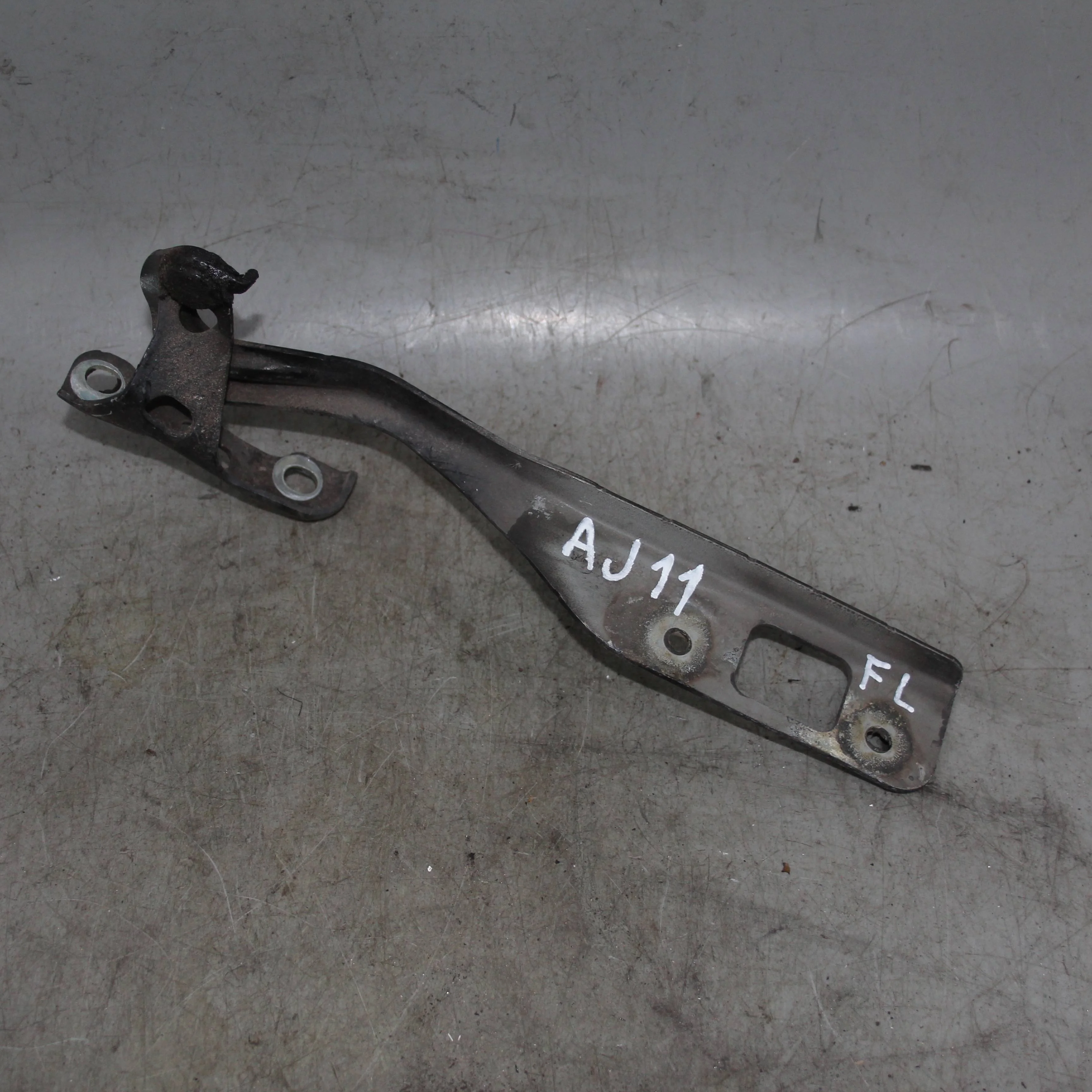 Петля капота левая HONDA Civic VIII (2005—2009)