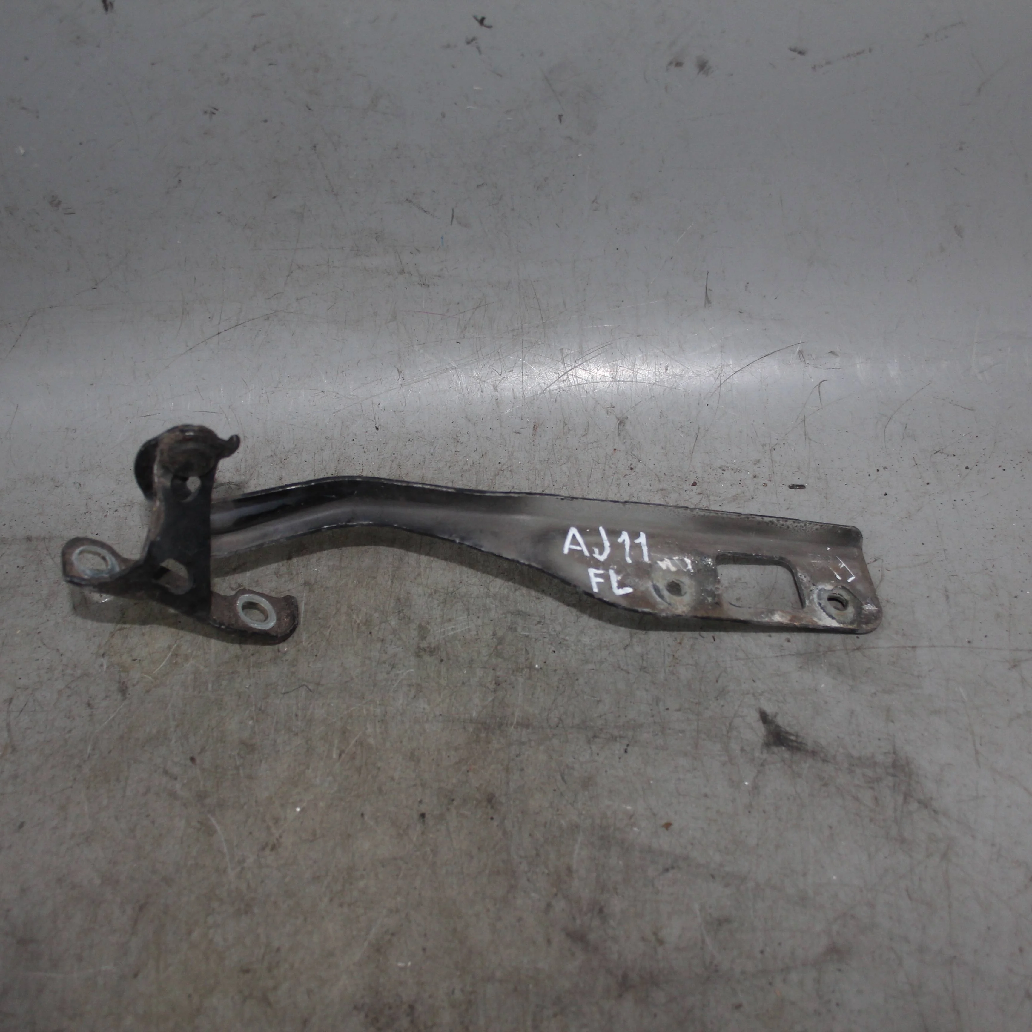 Петля капота левая HONDA Civic VIII (2005—2009)