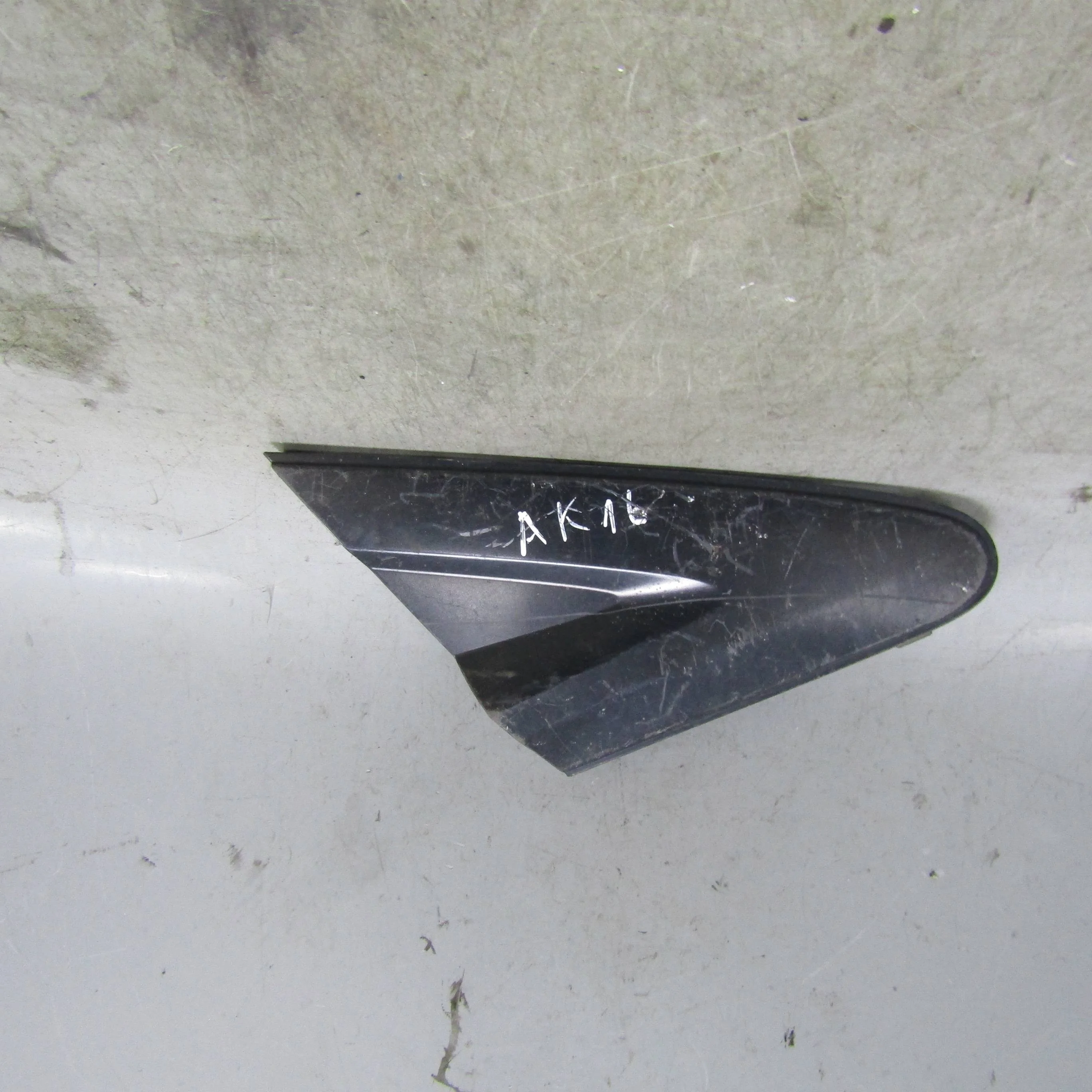 Накладка зеркала правая HONDA Civic VIII (2005—20