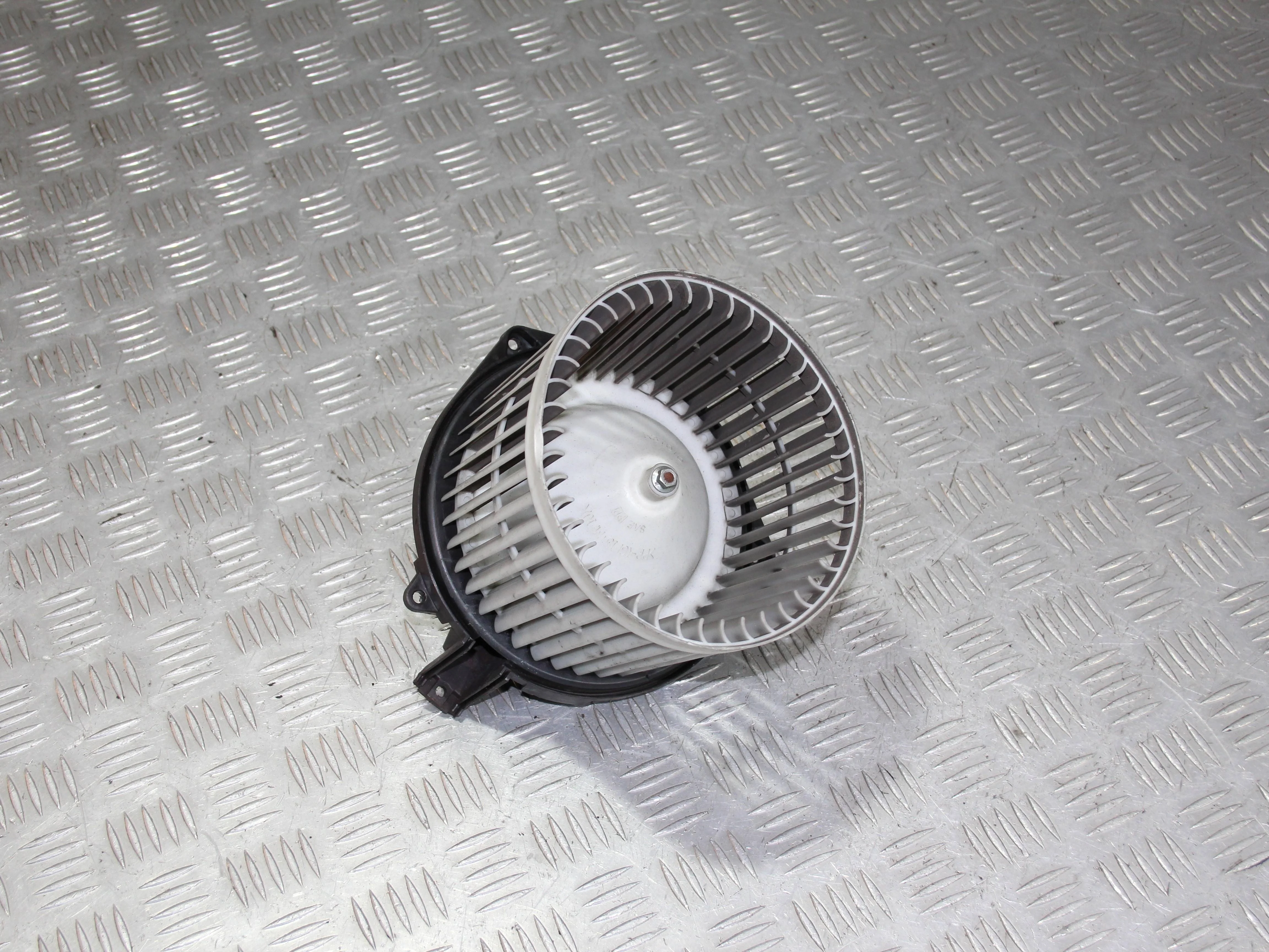 Моторчик печки HONDA Civic VIII (2005—2009)