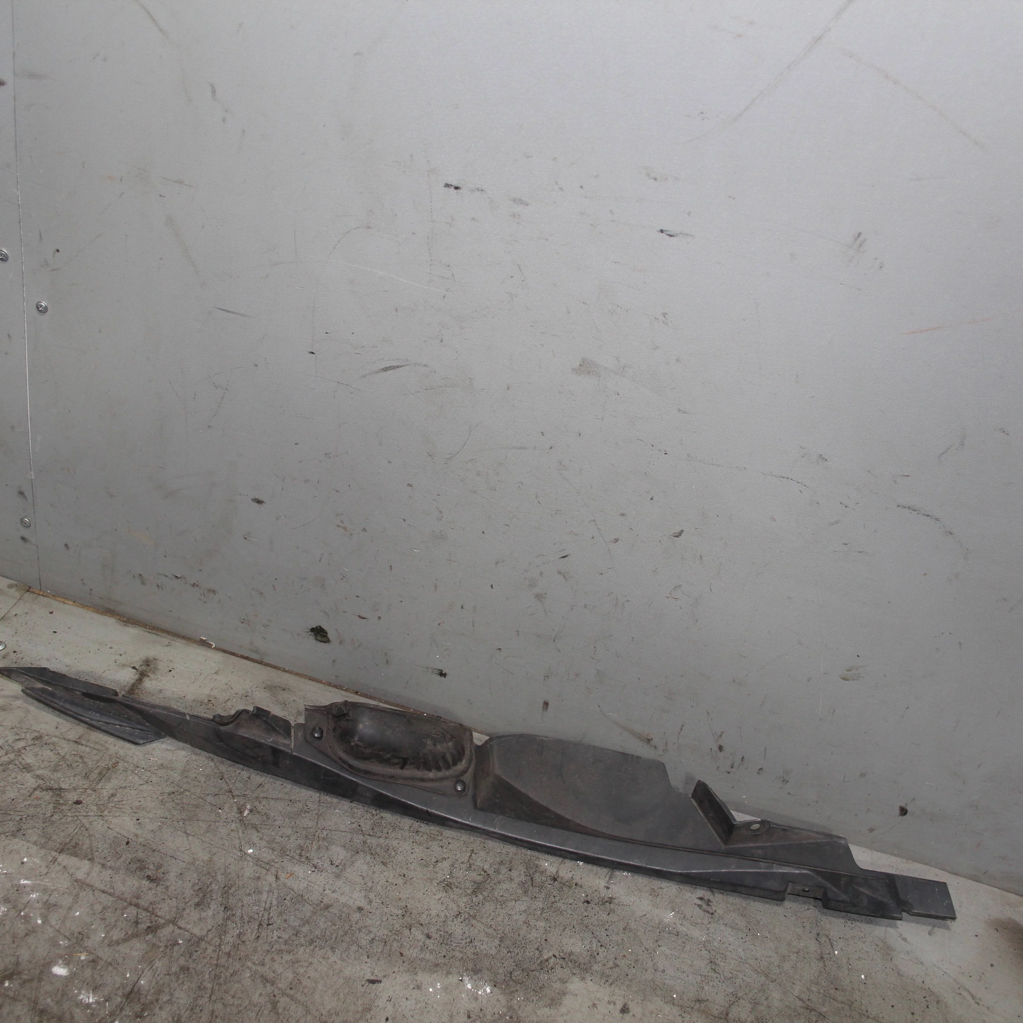 Накладка крыла переднего левого HONDA Civic VIII