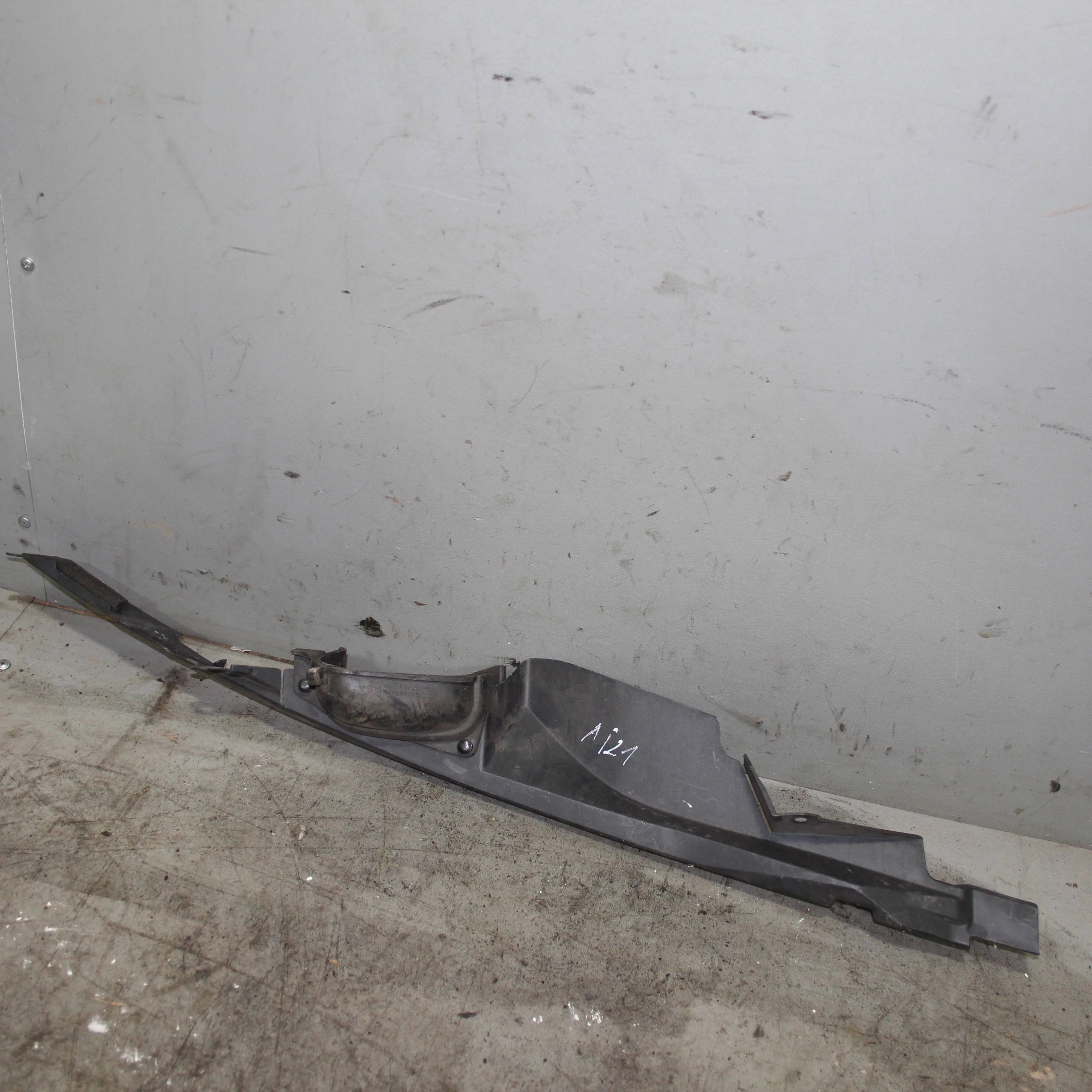 Накладка крыла переднего левого HONDA Civic VIII