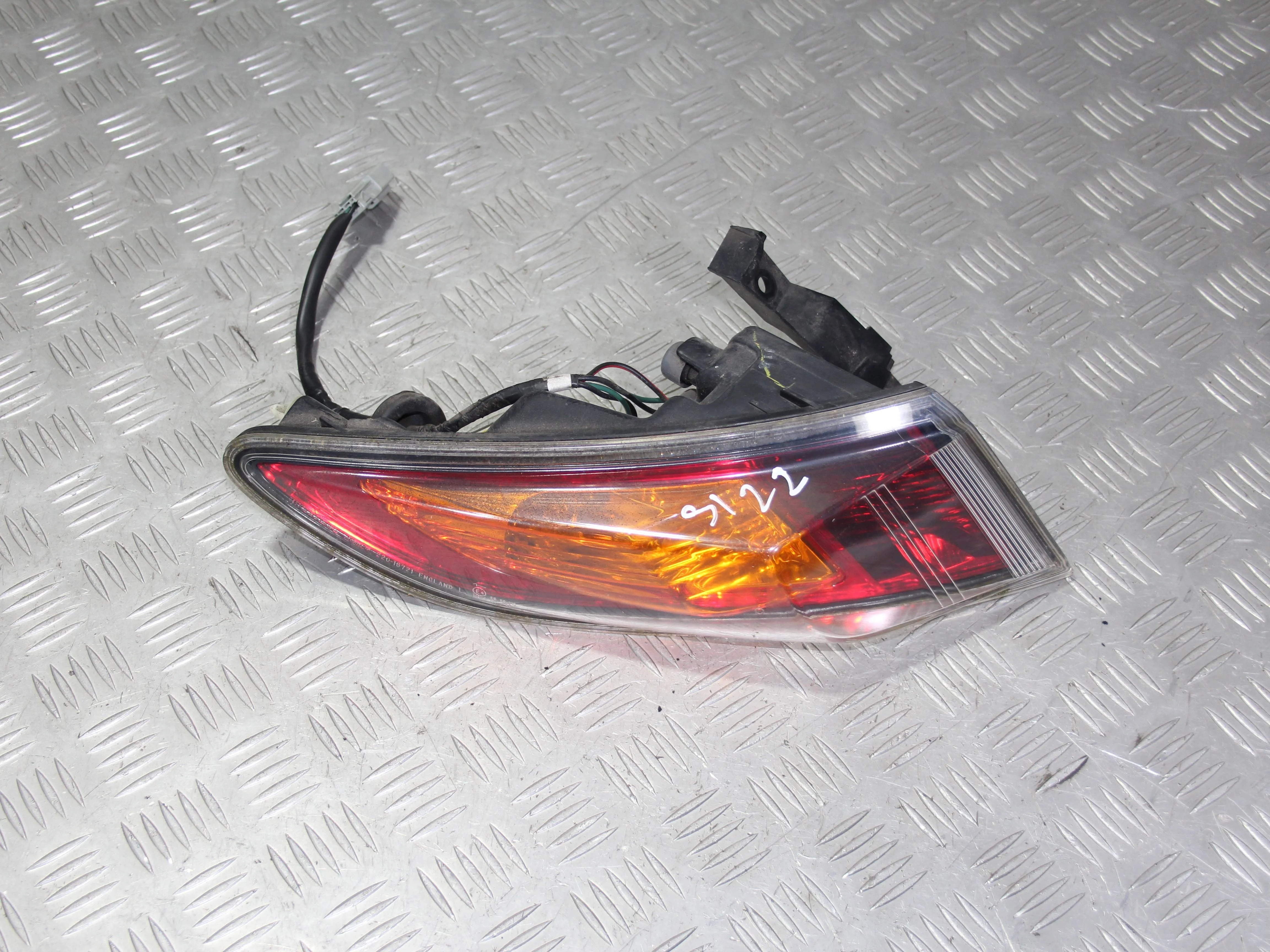 Фонарь внешний левый HONDA Civic VIII (2005—2009)