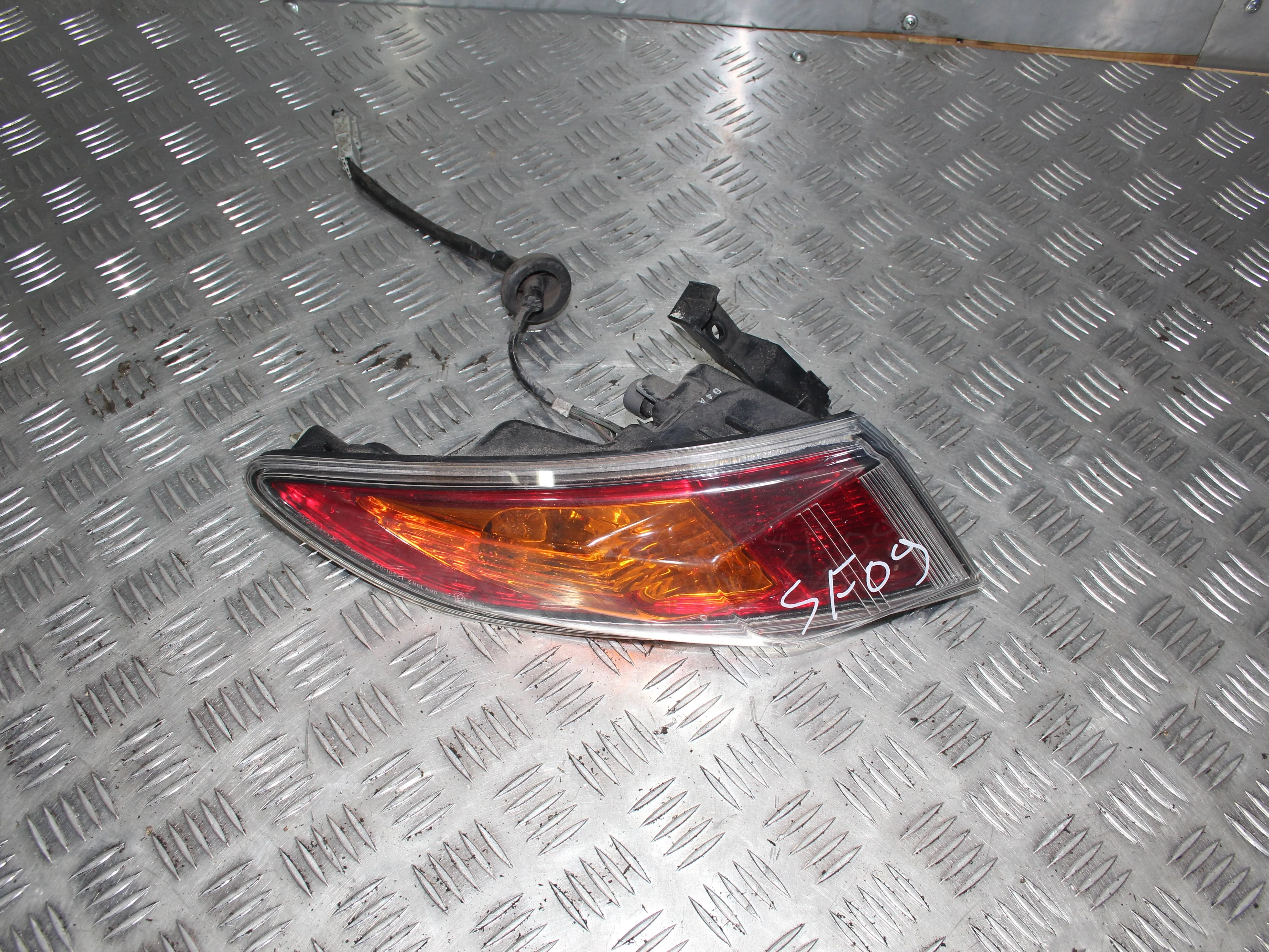 Фонарь внешний левый HONDA Civic VIII (2005—2009)