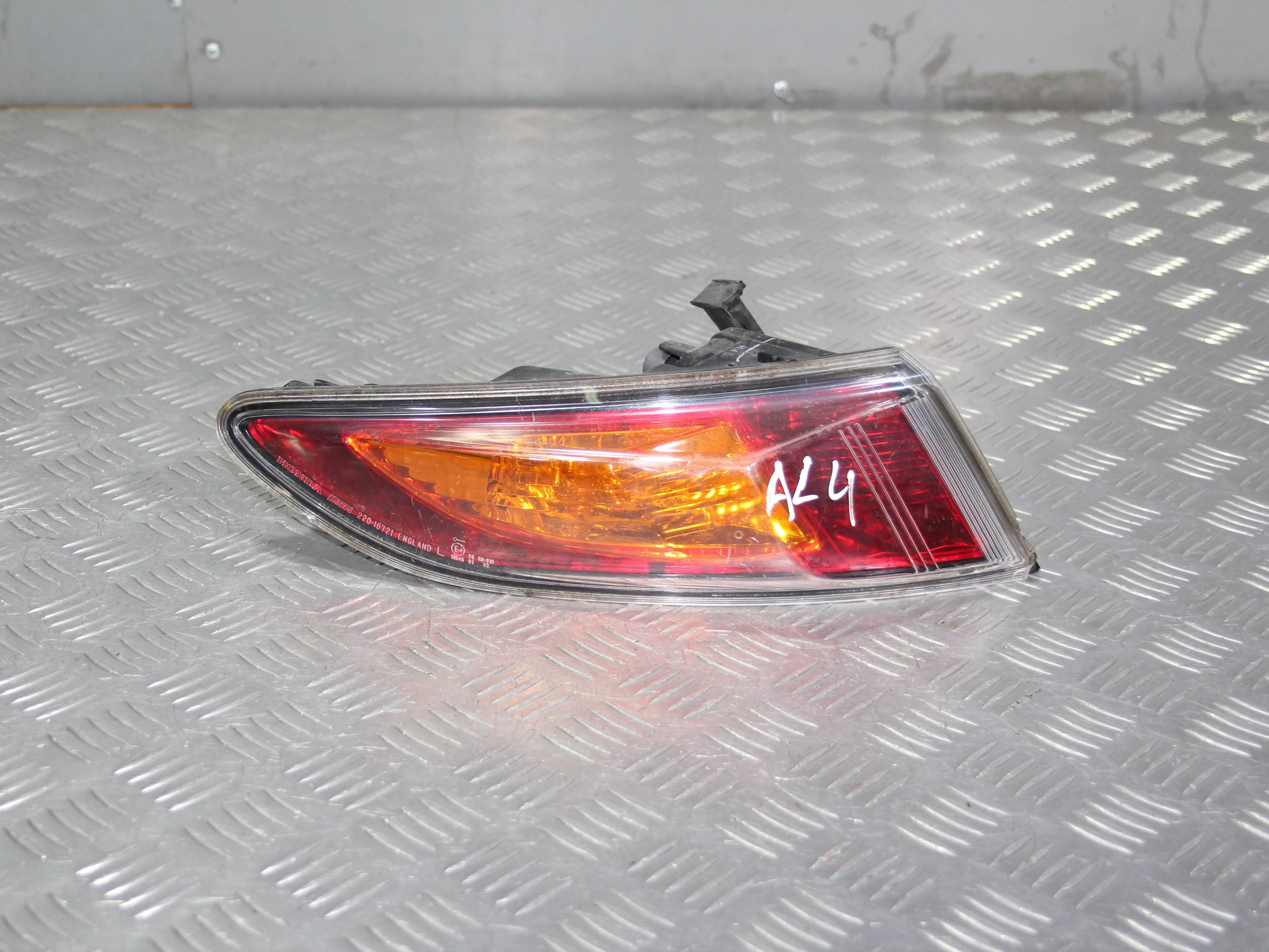 Фонарь внешний левый HONDA Civic VIII (2005—2009)