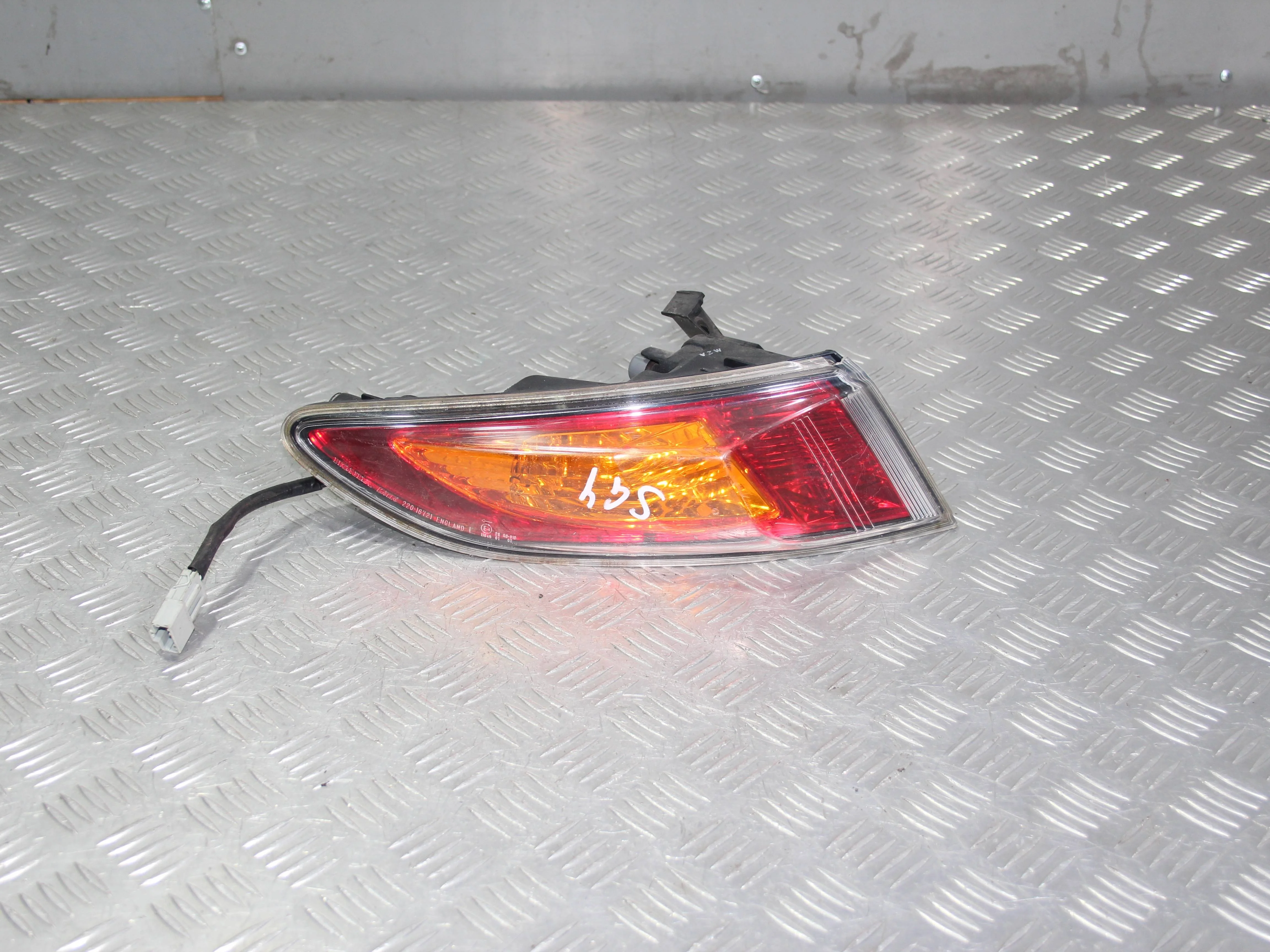 Фонарь внешний левый HONDA Civic VIII (2005—2009)