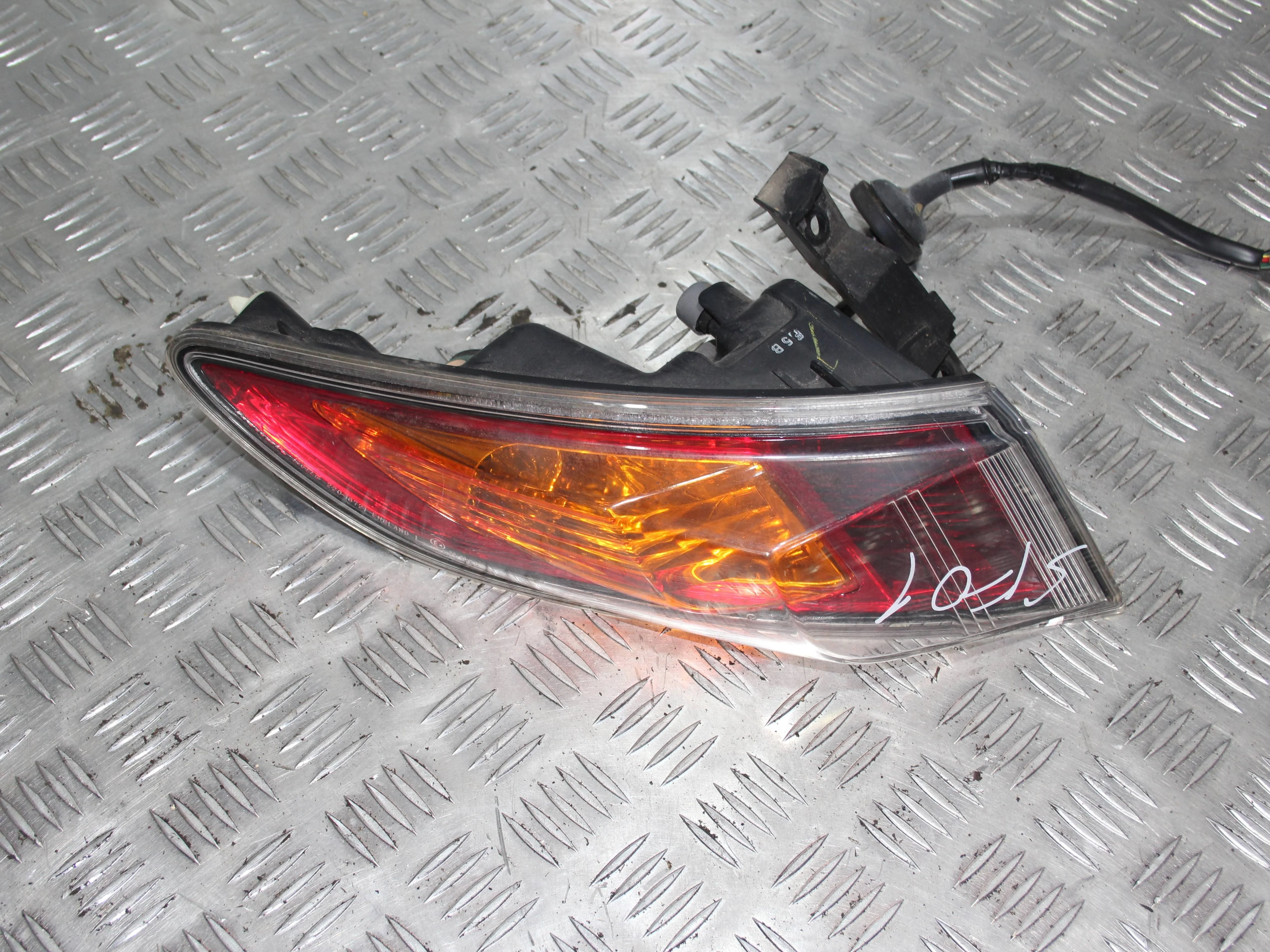 Фонарь внешний левый HONDA Civic VIII (2005—2009)