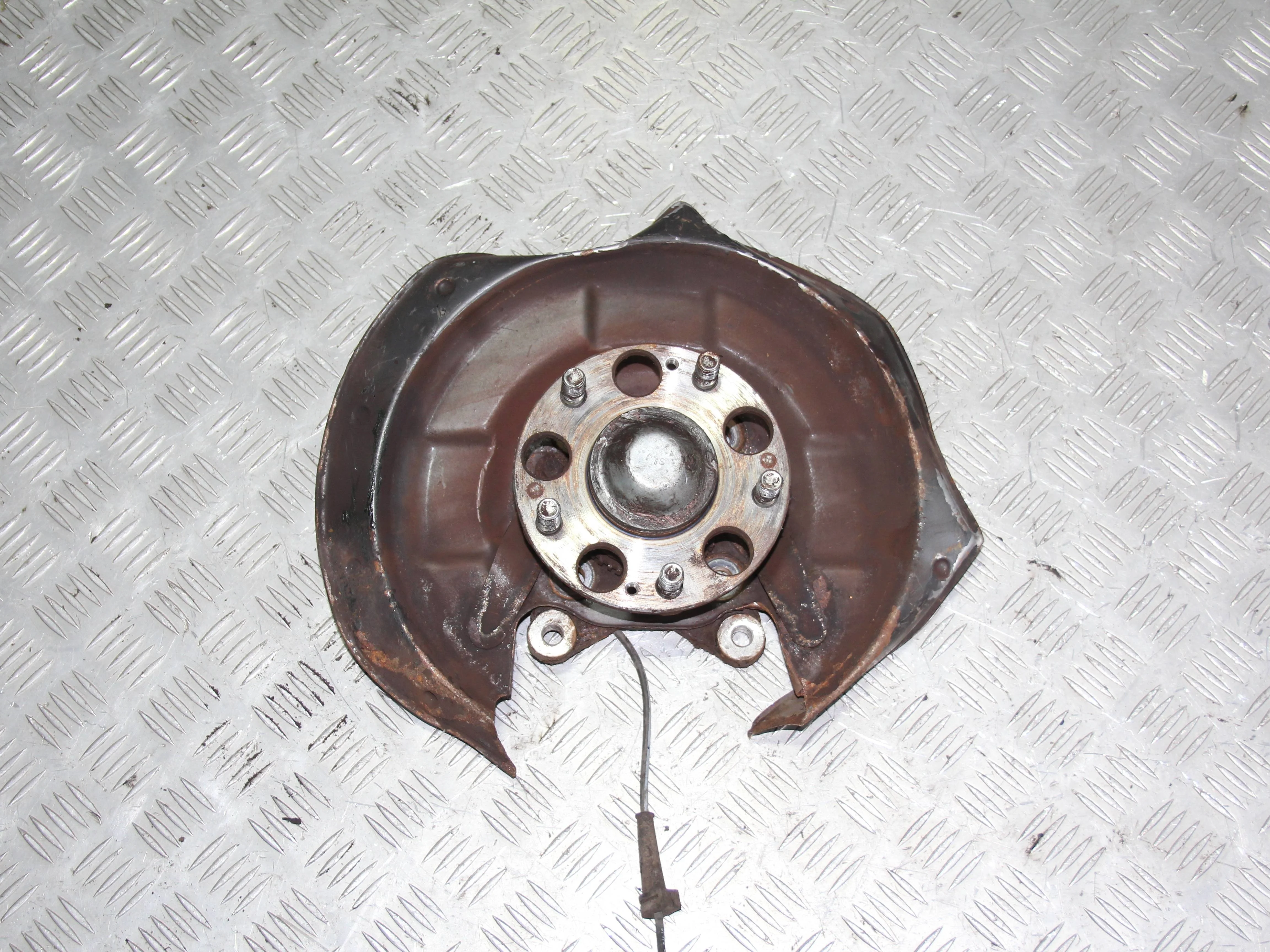 Кулак поворотный задний правый HONDA Civic VIII (