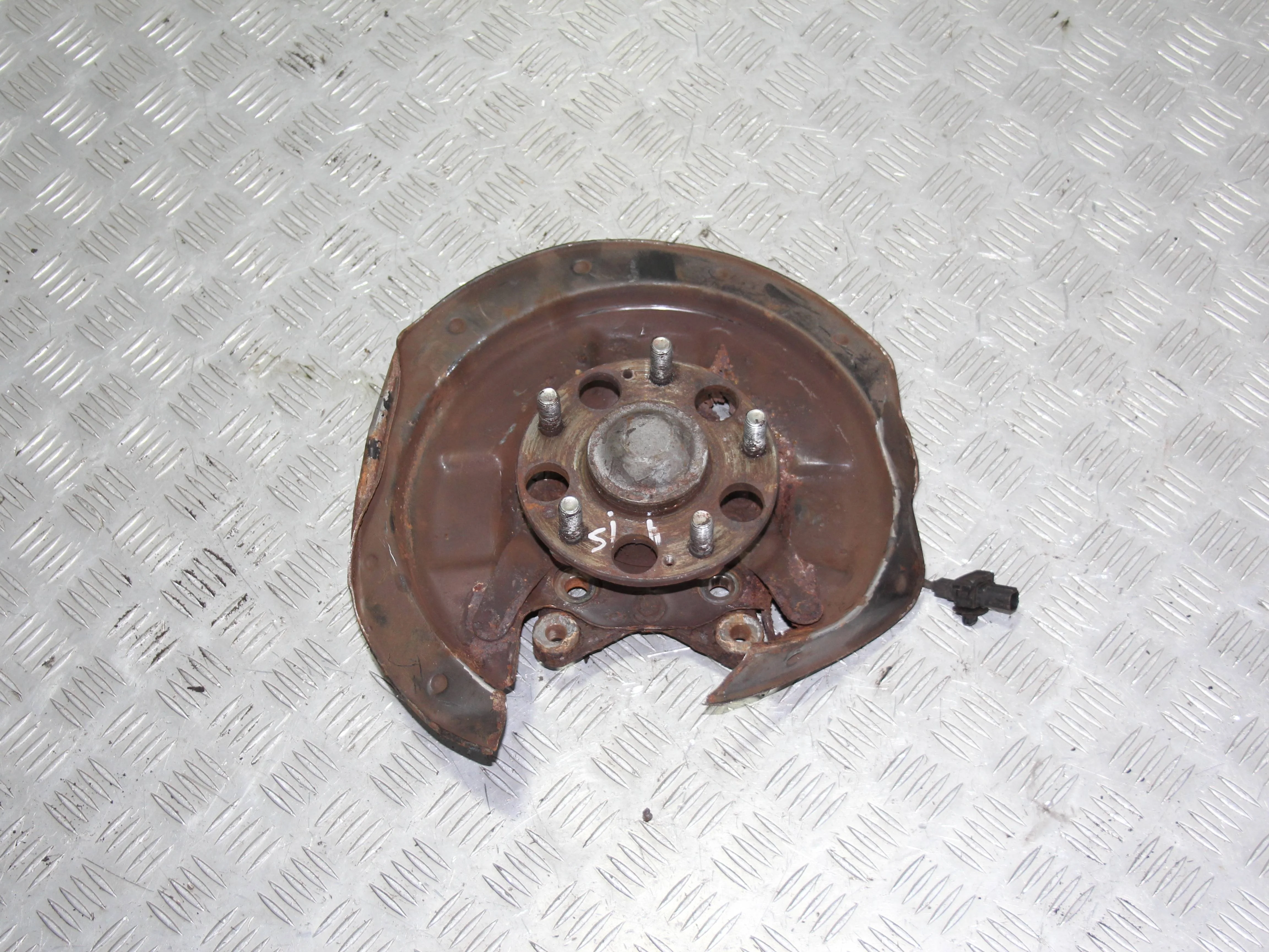 Кулак поворотный задний правый HONDA Civic VIII (