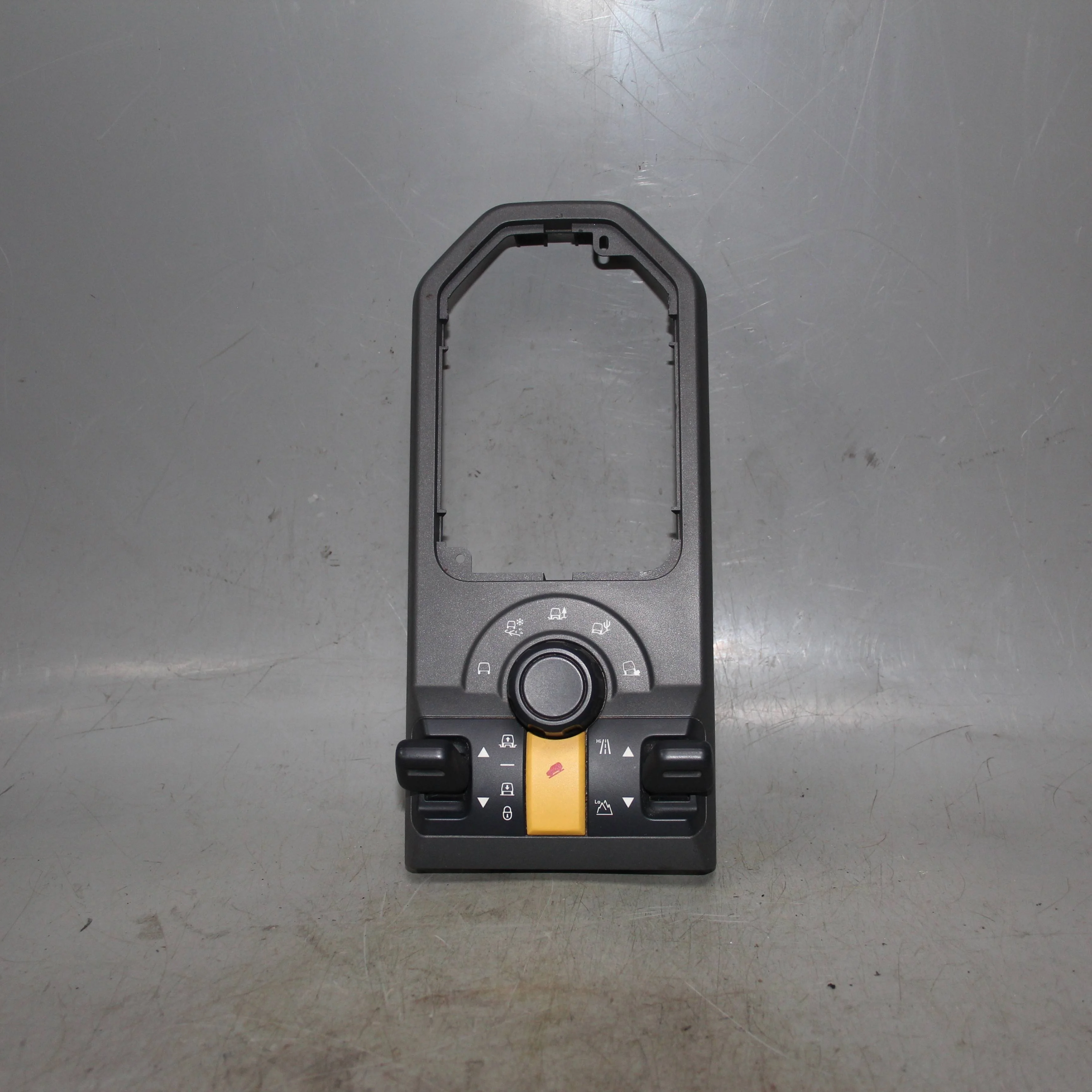 Блок переключения режимов подвески LAND ROVER Dis