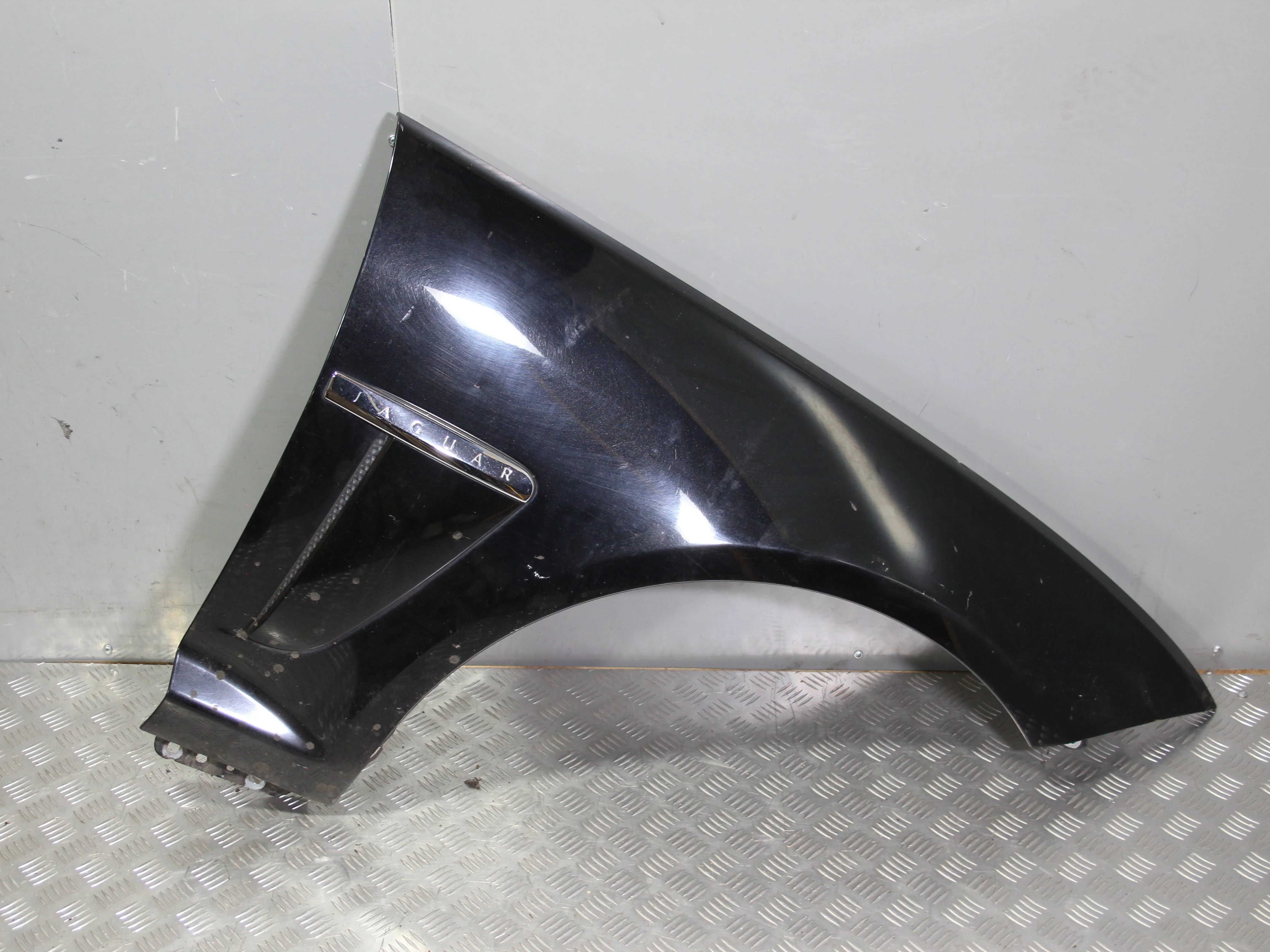 Крыло переднее правое JAGUAR XF I рестайлинг (201