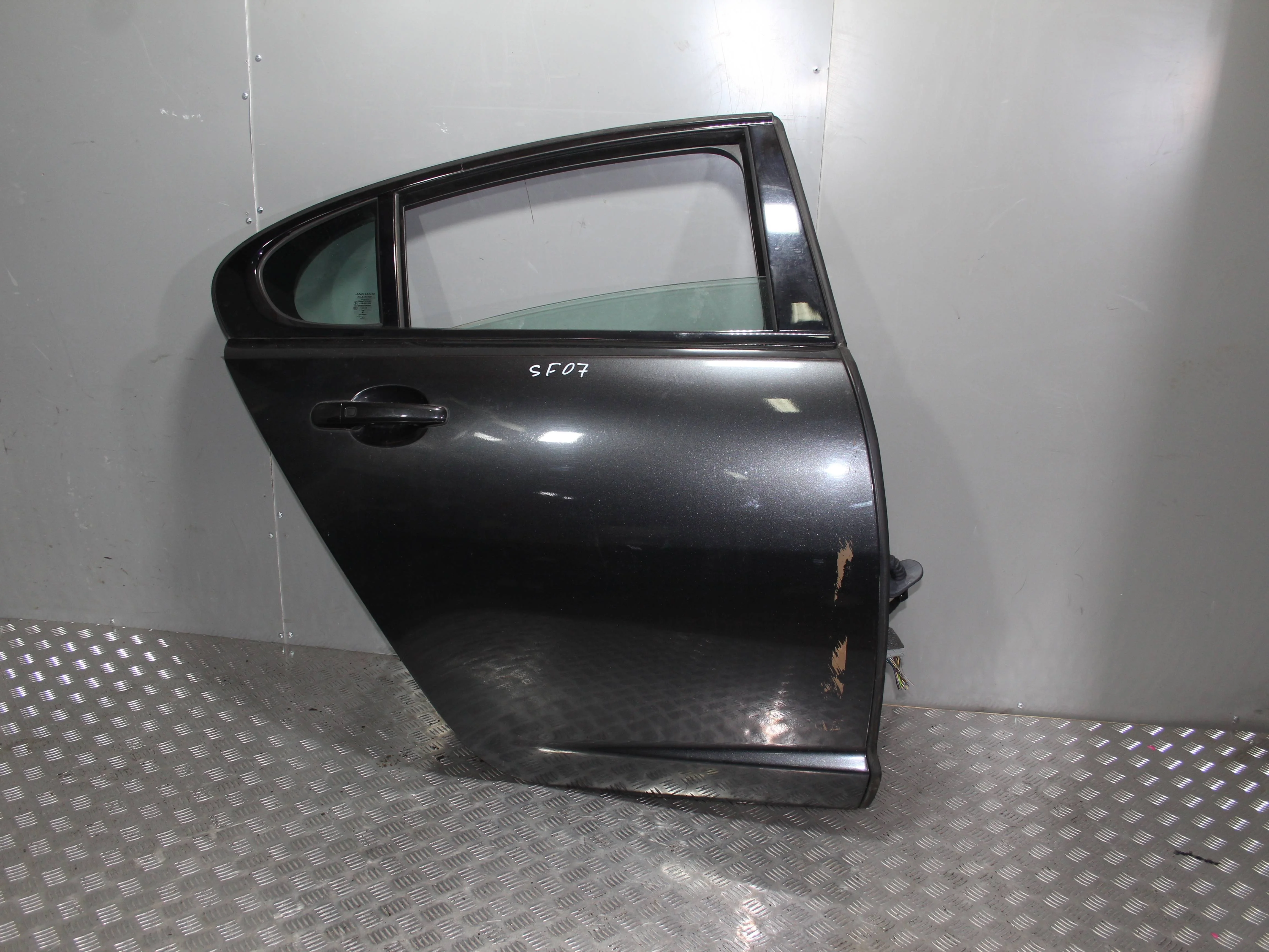 Дверь задняя правая JAGUAR XF I рестайлинг (2011—