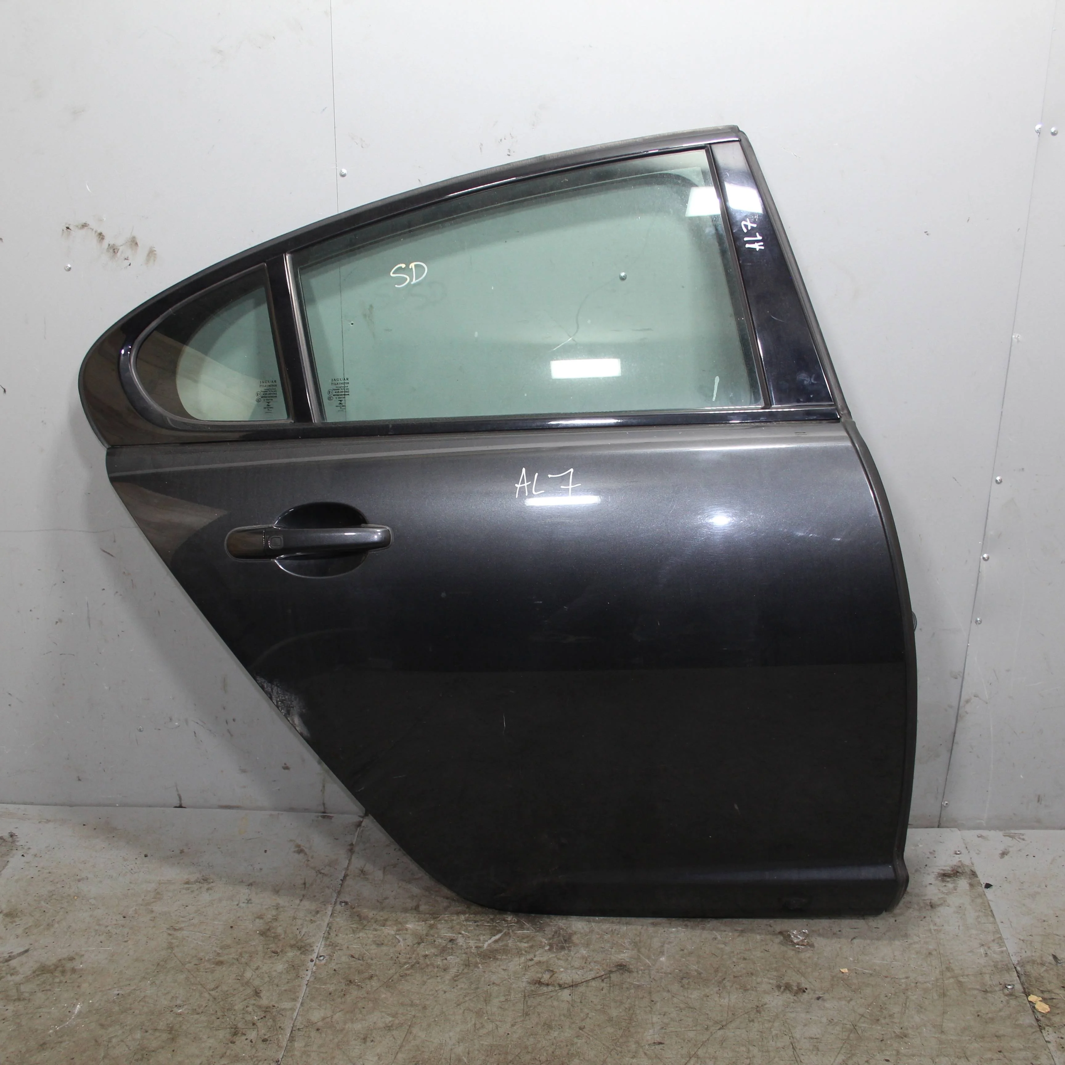 Дверь задняя правая JAGUAR XF I рестайлинг (2011—