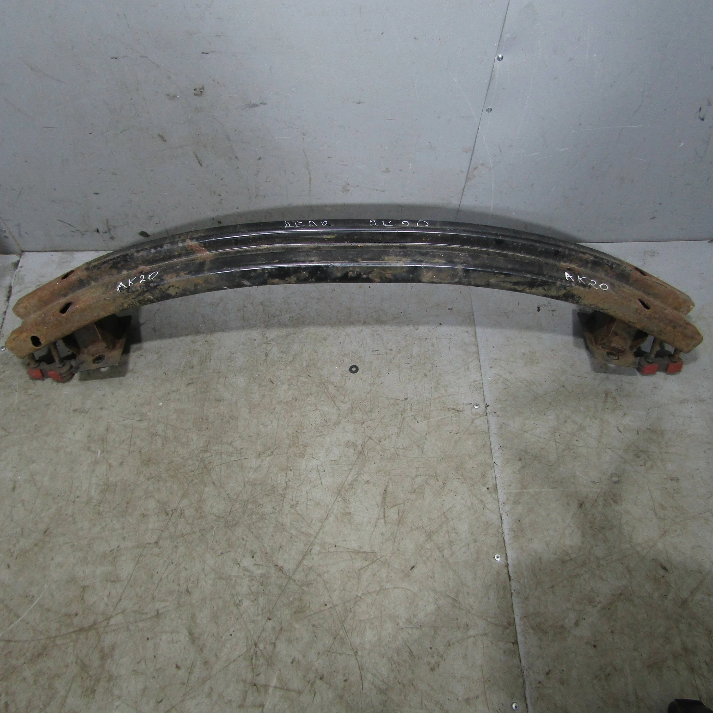 Усилитель заднего бампера JAGUAR XF I рестайлинг