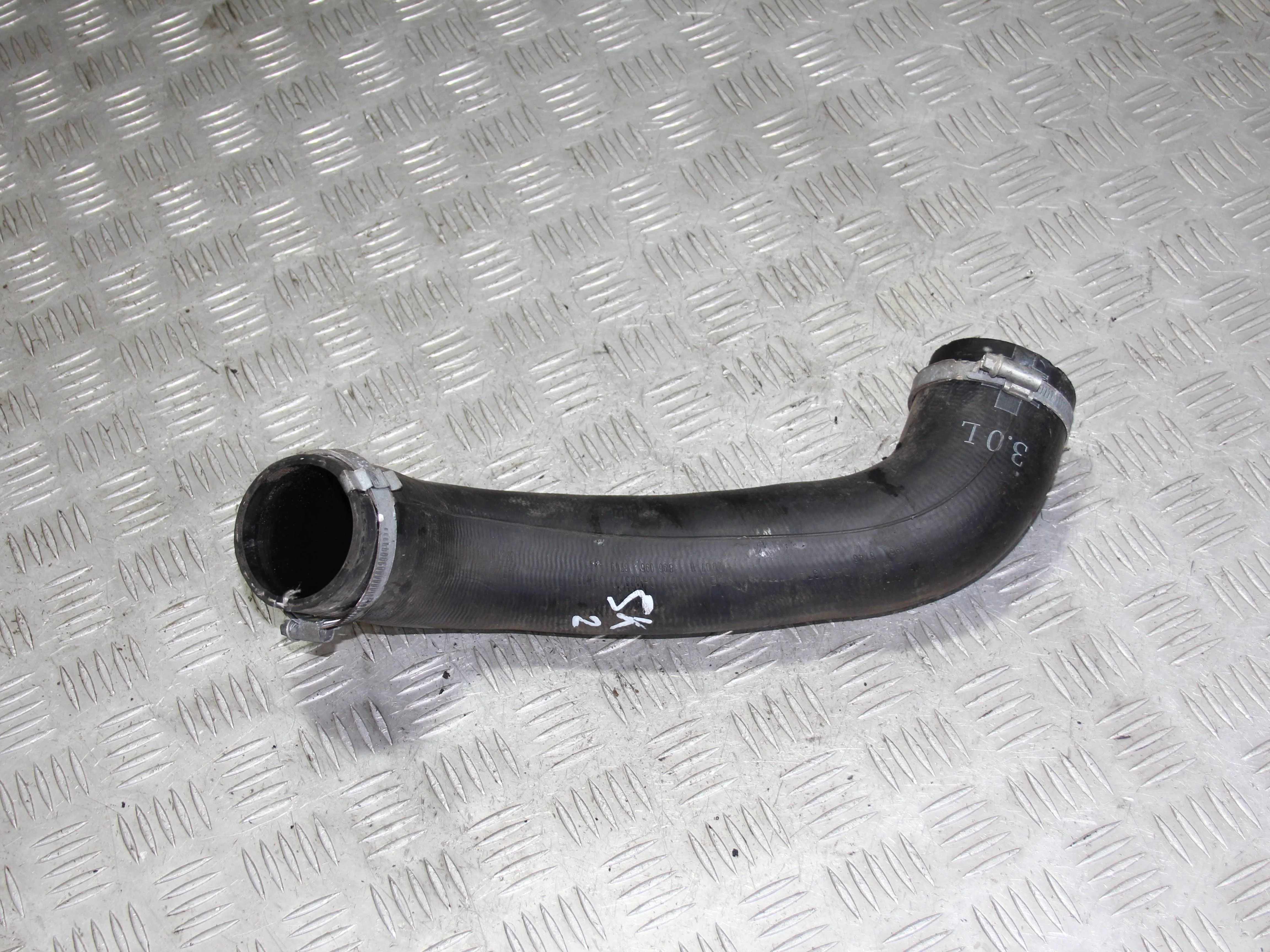 Патрубок впускной JAGUAR XF I рестайлинг (2011—20