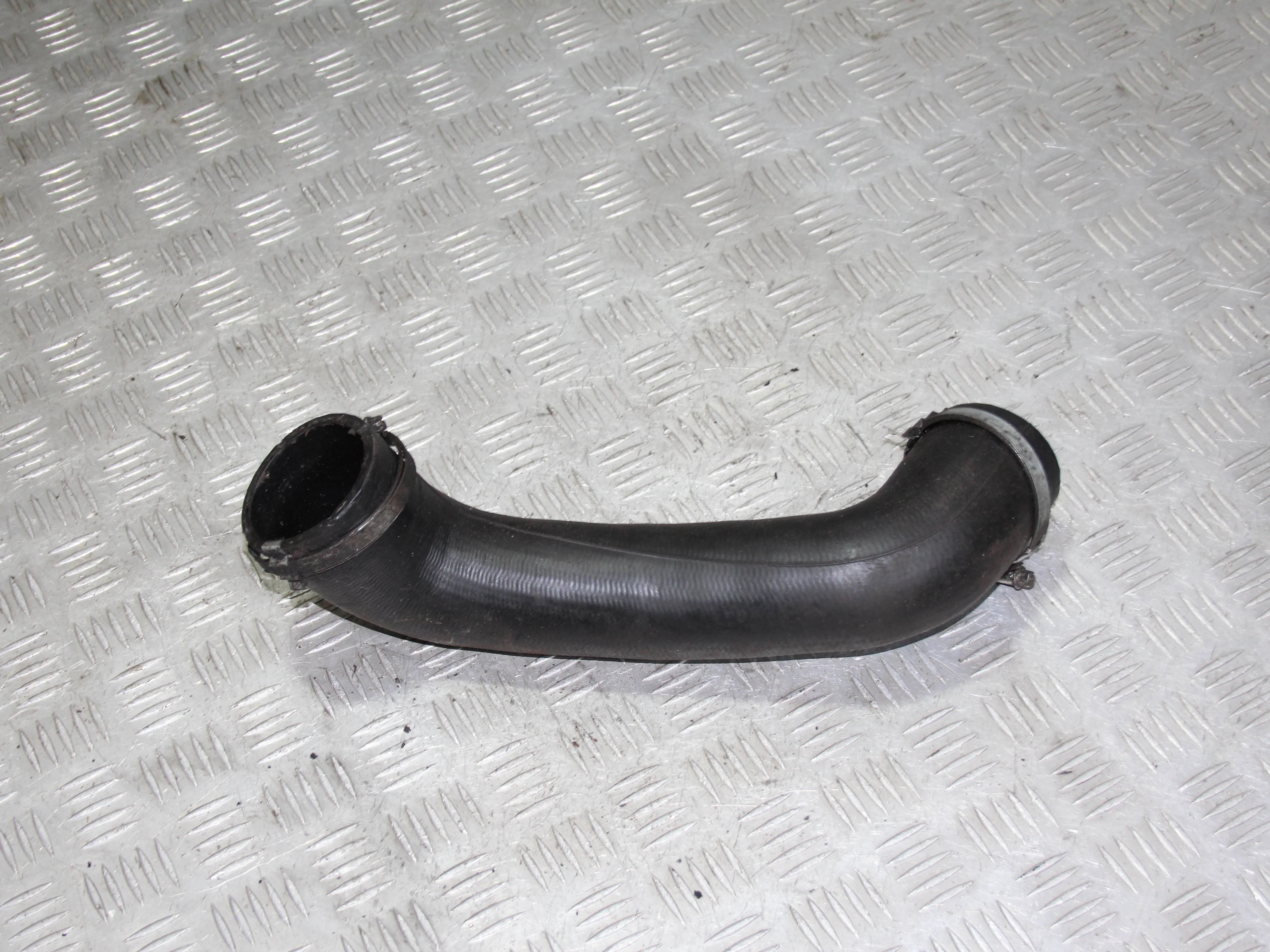 Патрубок впускной JAGUAR XF I рестайлинг (2011—20