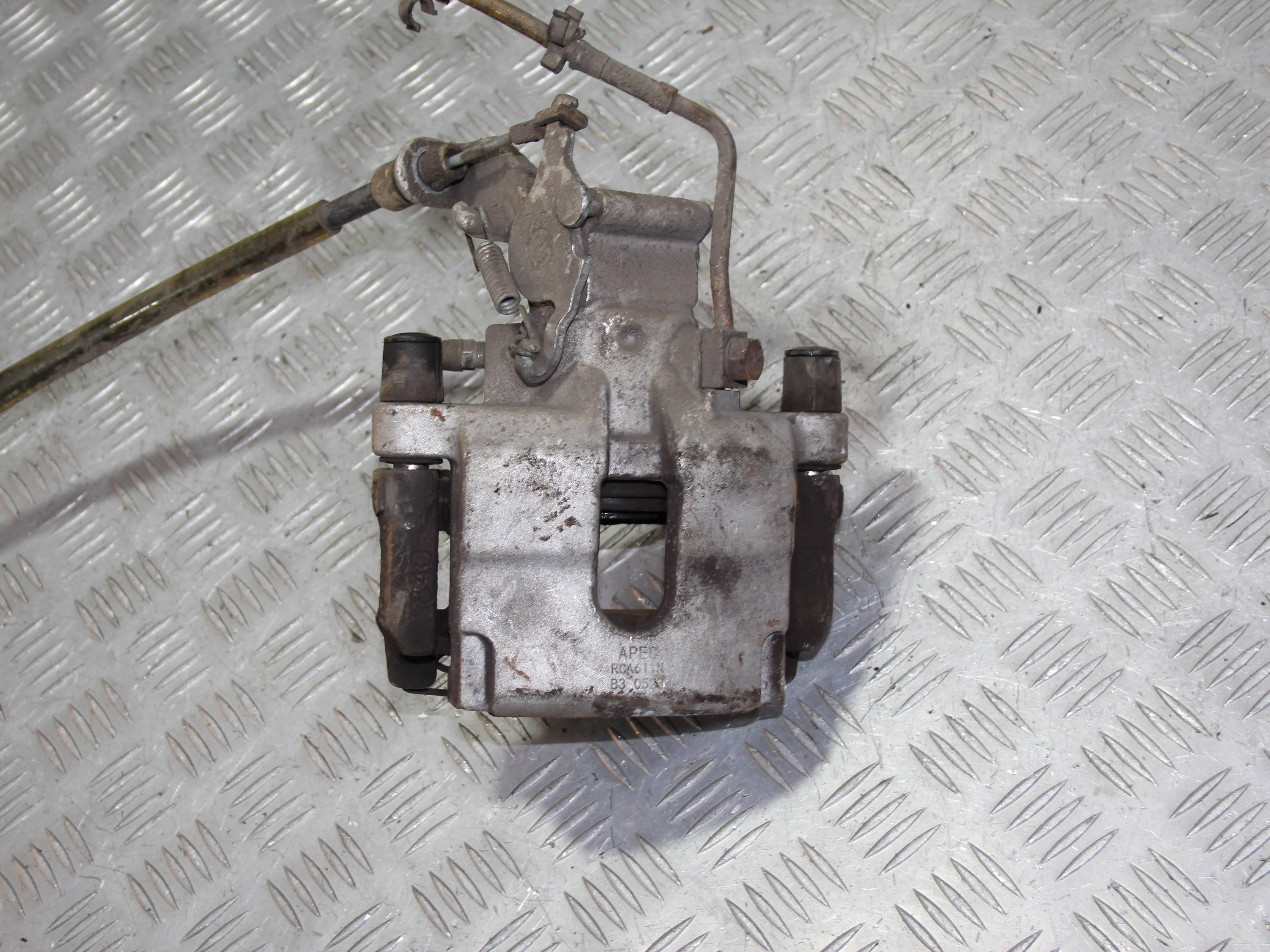 Суппорт задний правый JAGUAR XF I рестайлинг (201