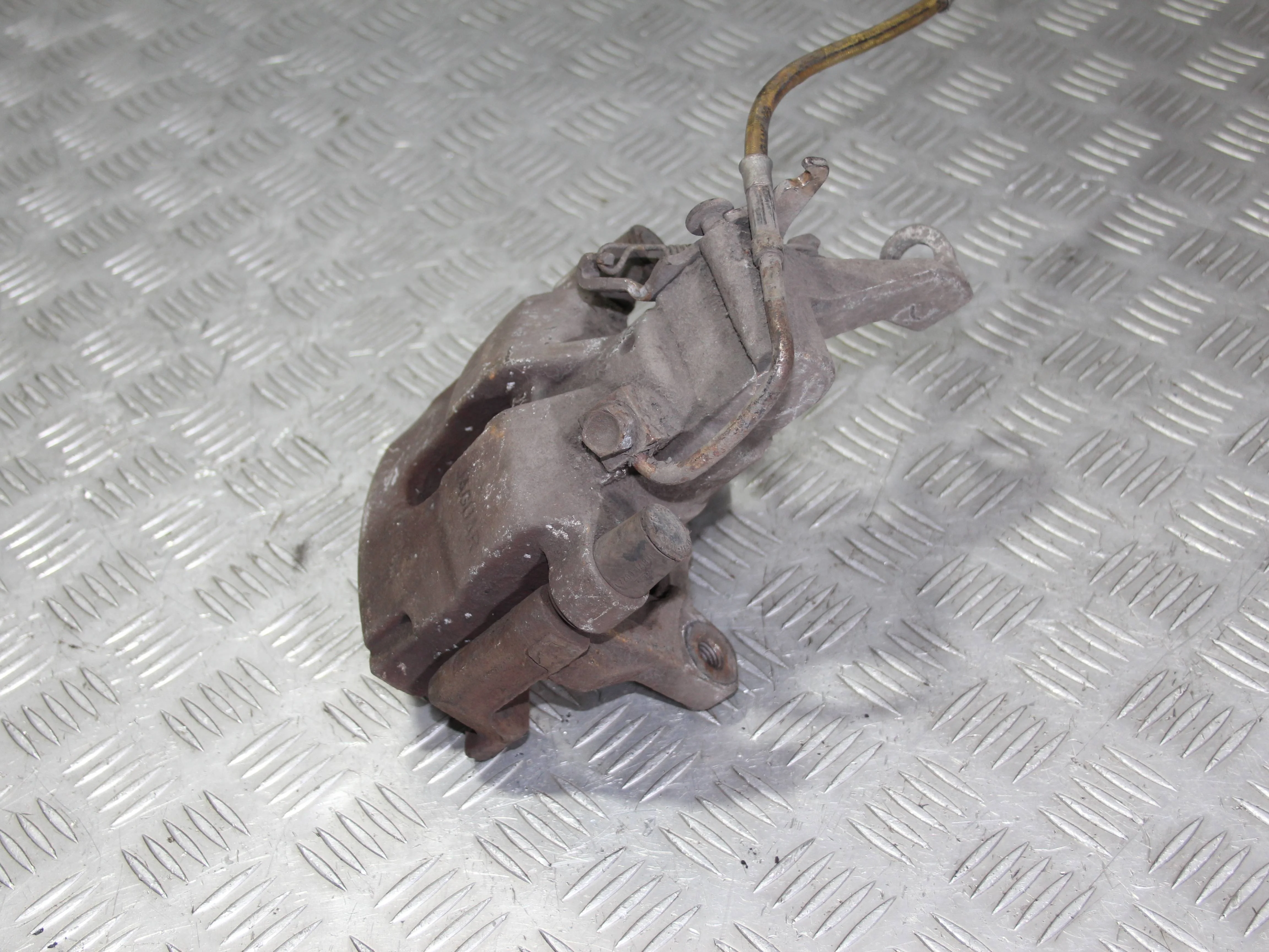 Суппорт задний правый JAGUAR XF I рестайлинг (201