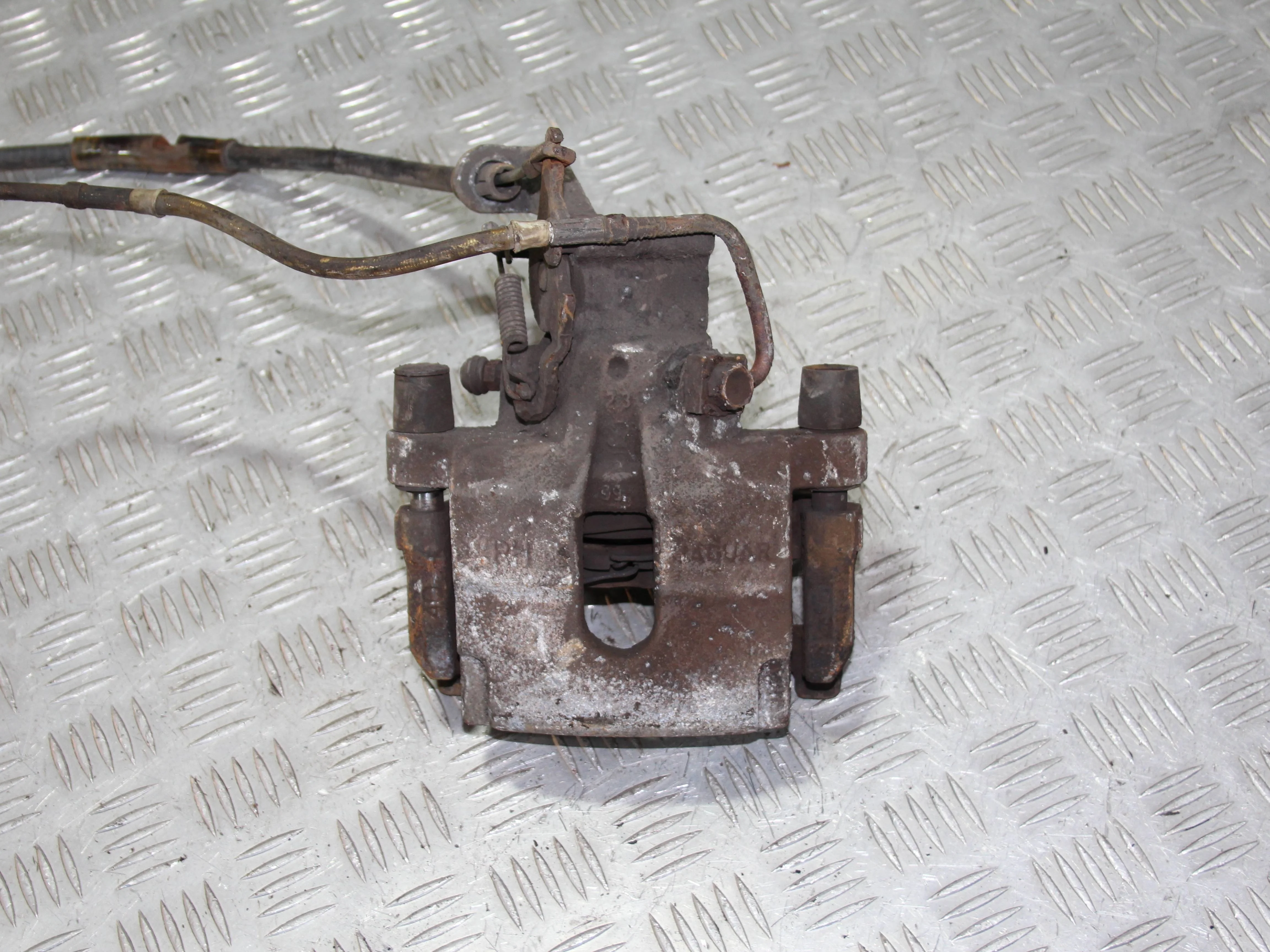 Суппорт задний правый JAGUAR XF I рестайлинг (201