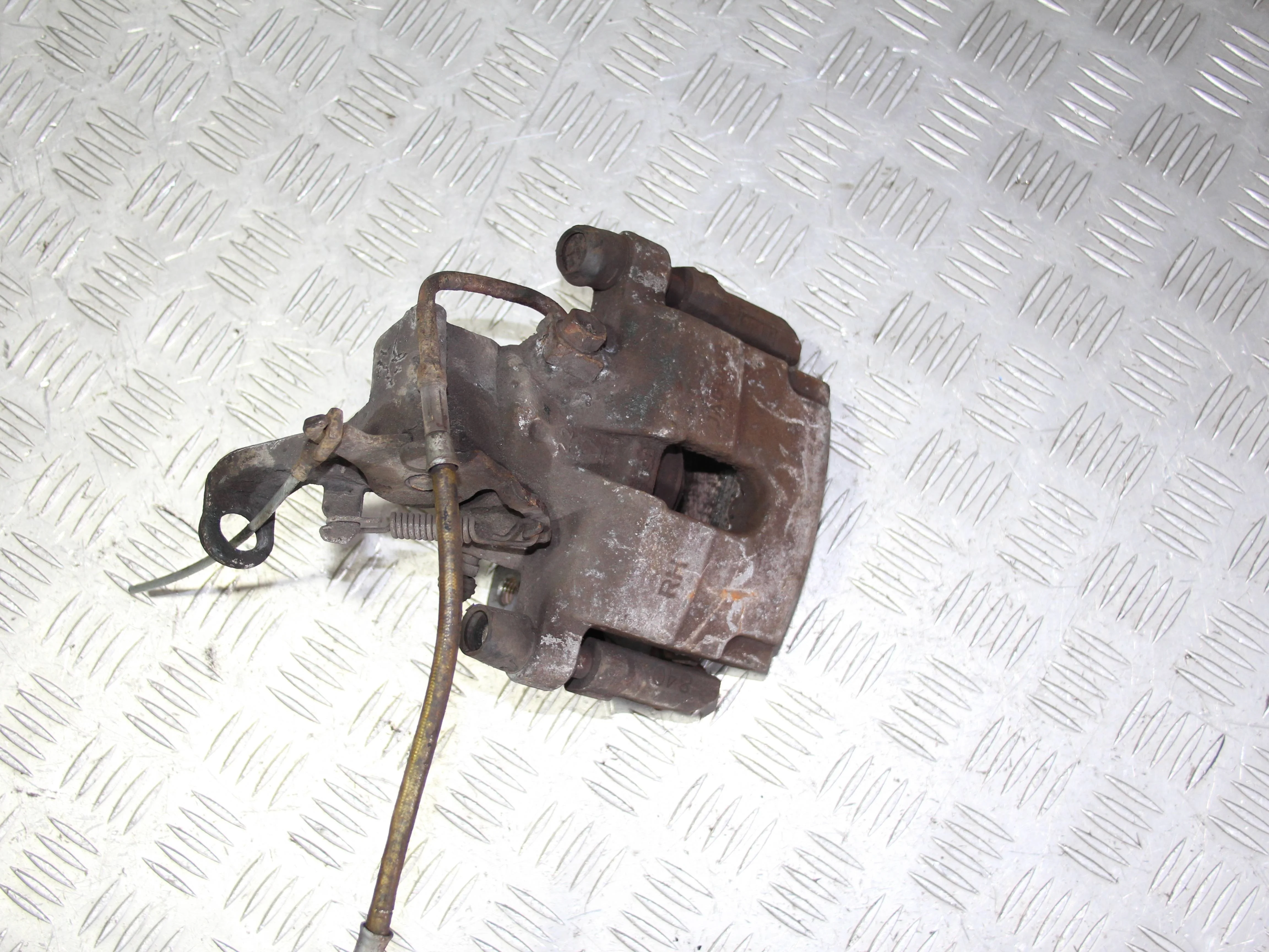 Суппорт задний правый JAGUAR XF I рестайлинг (201