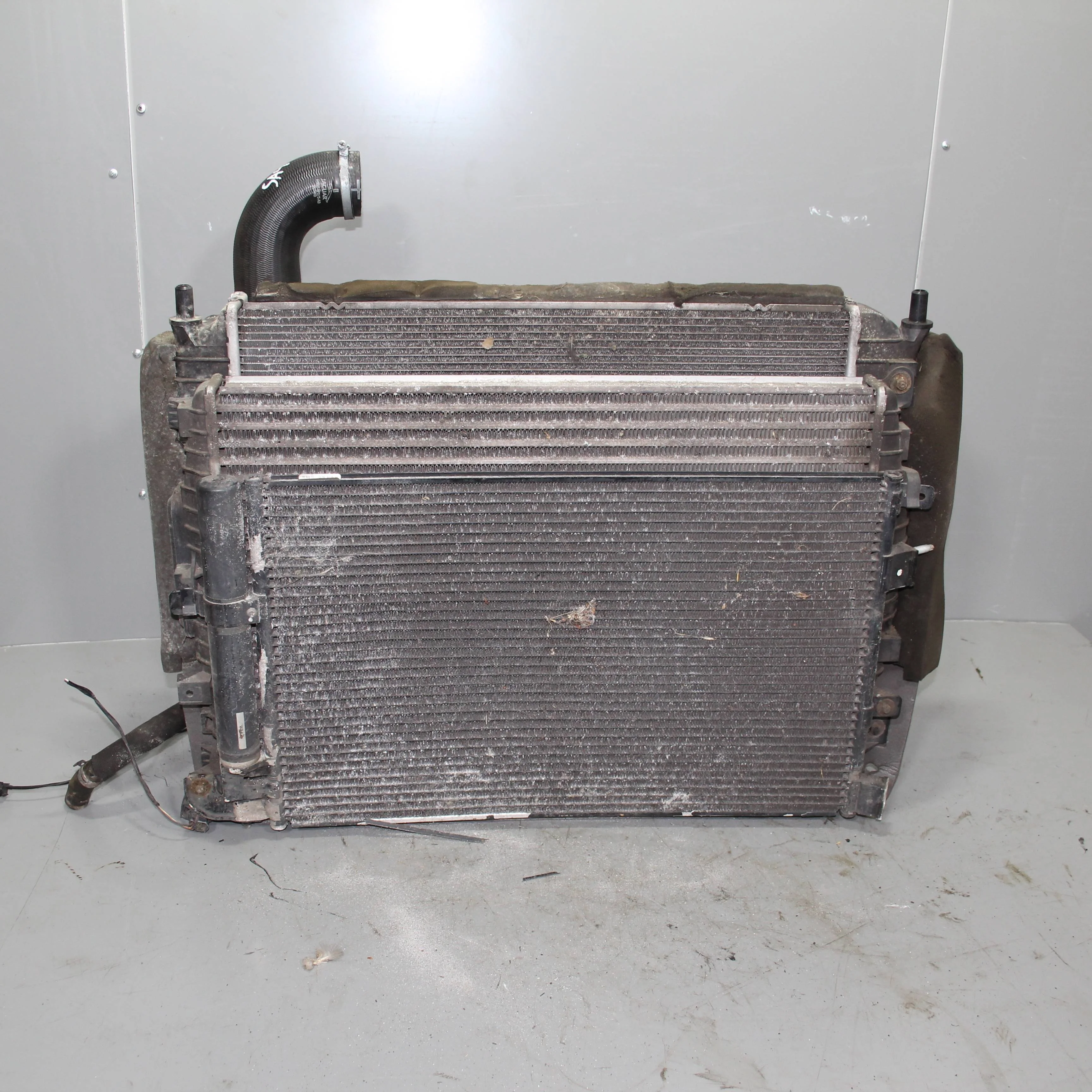 Радиатор основной JAGUAR XF I рестайлинг (2011—20