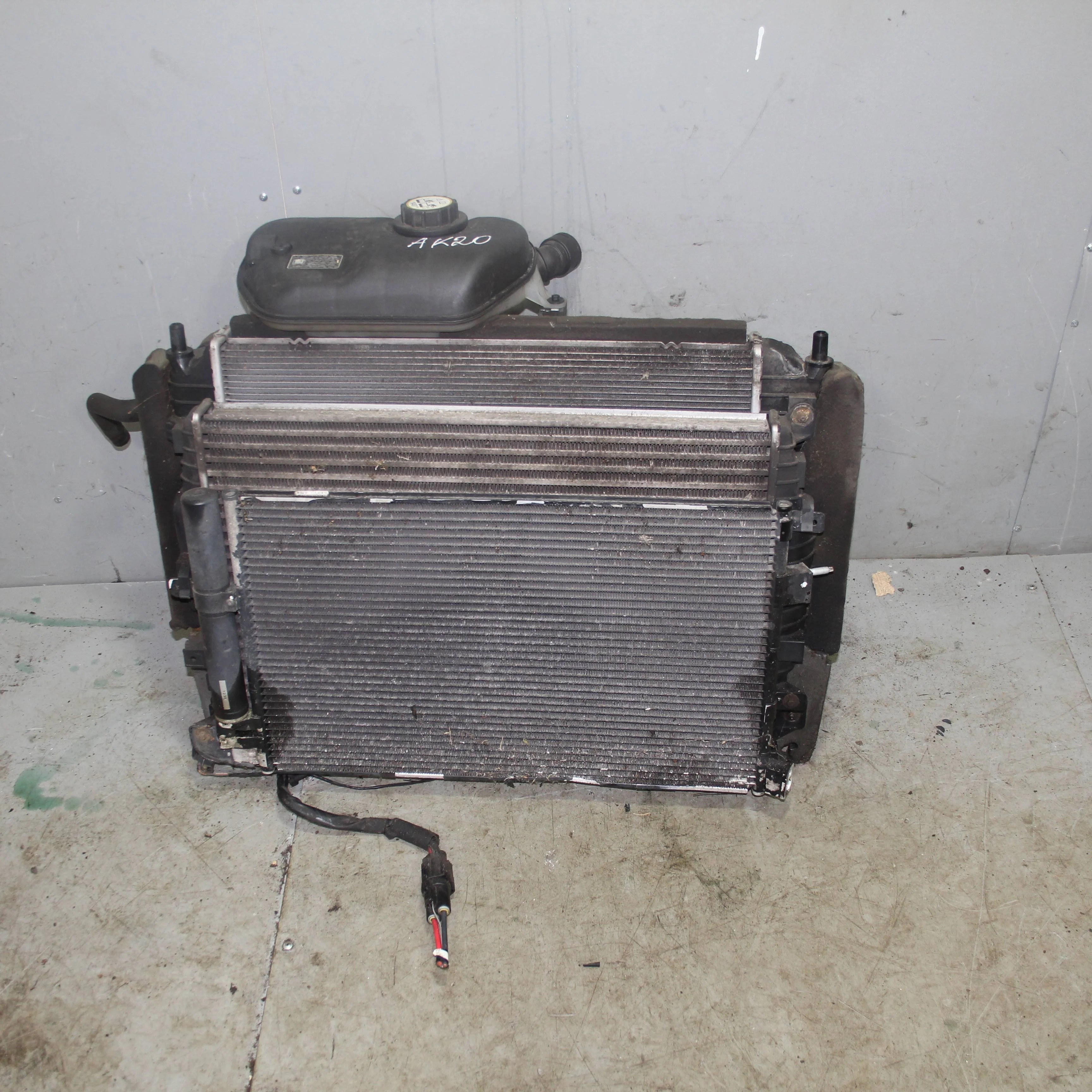 Радиатор основной JAGUAR XF I рестайлинг (2011—20