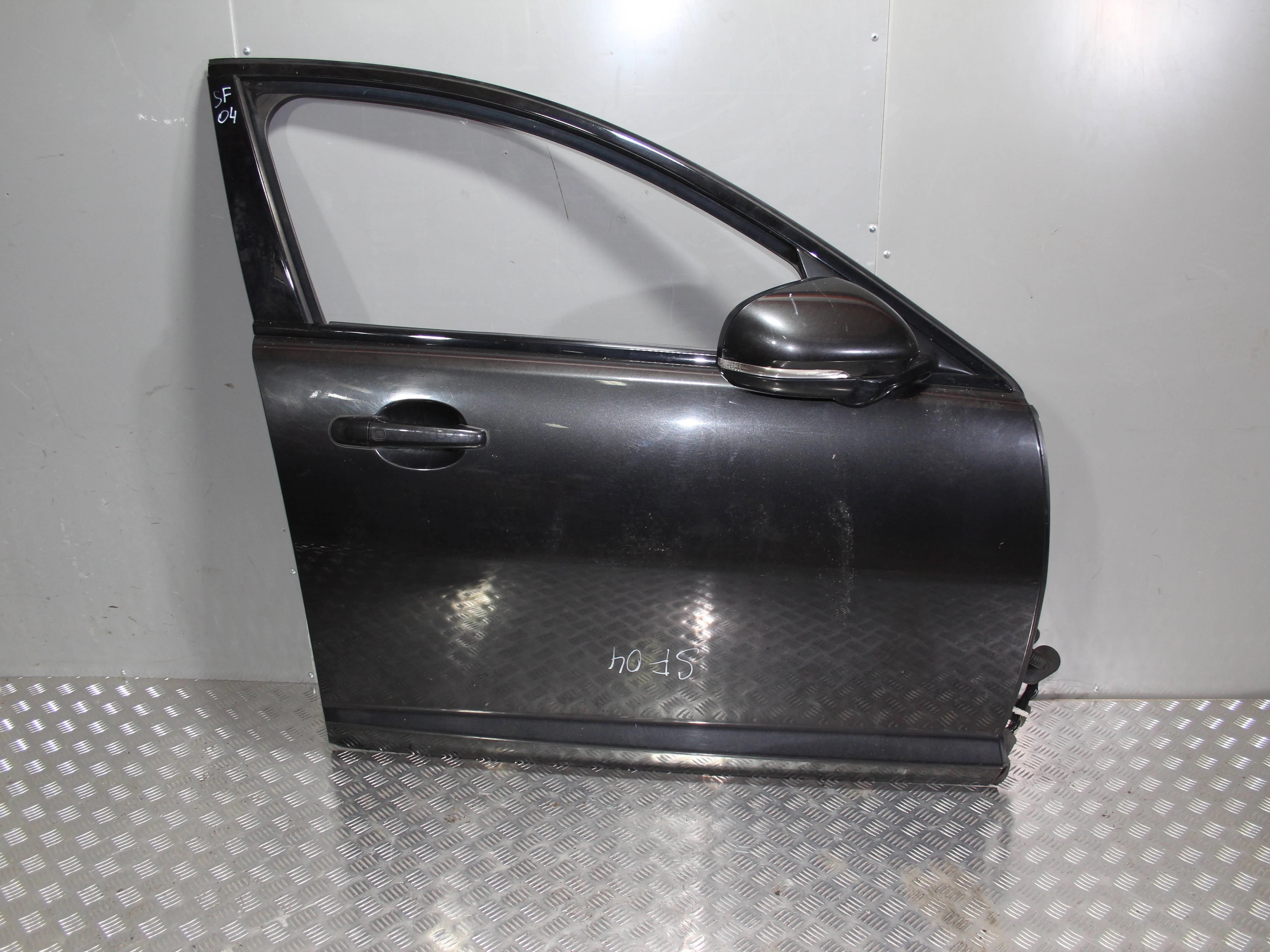 Дверь передняя правая JAGUAR XF I рестайлинг (201