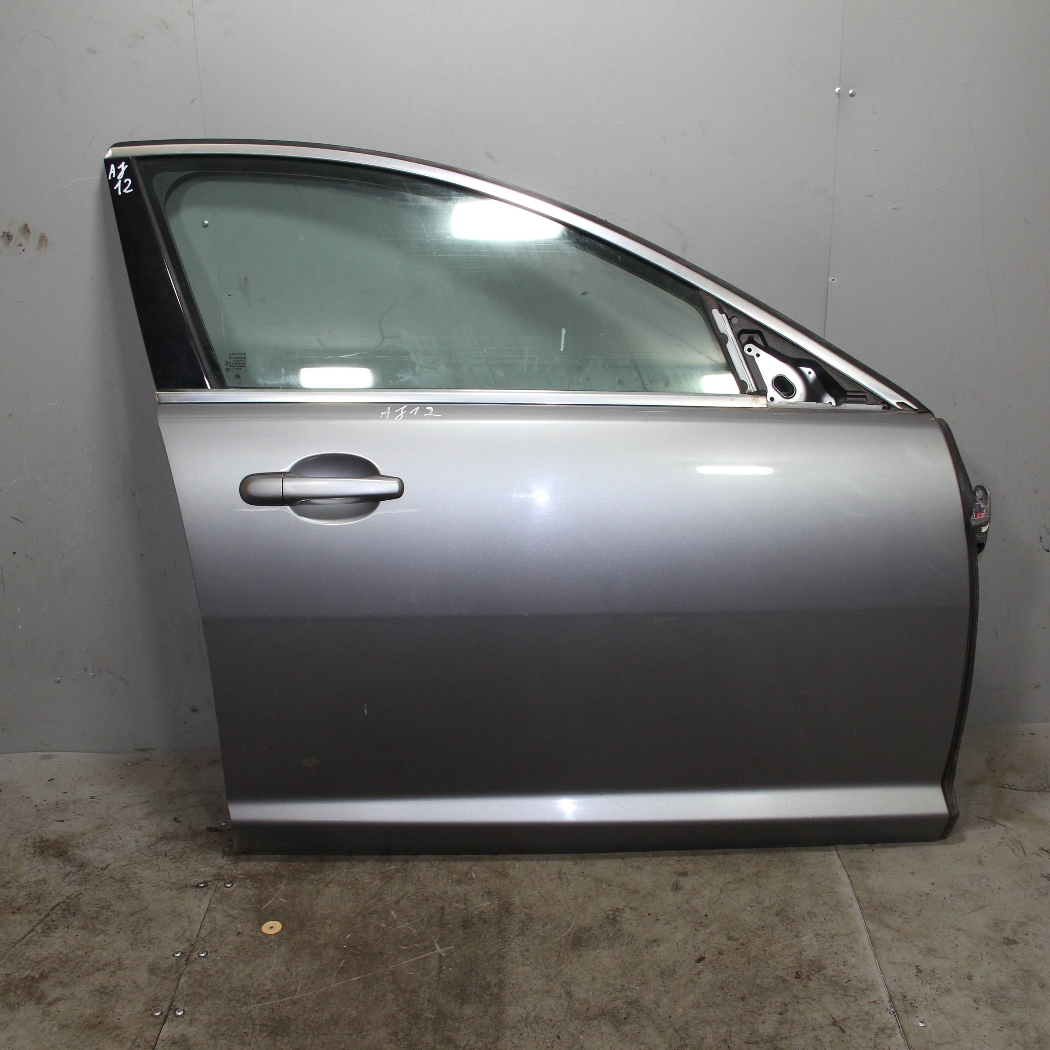 Дверь передняя правая JAGUAR XF I рестайлинг (201