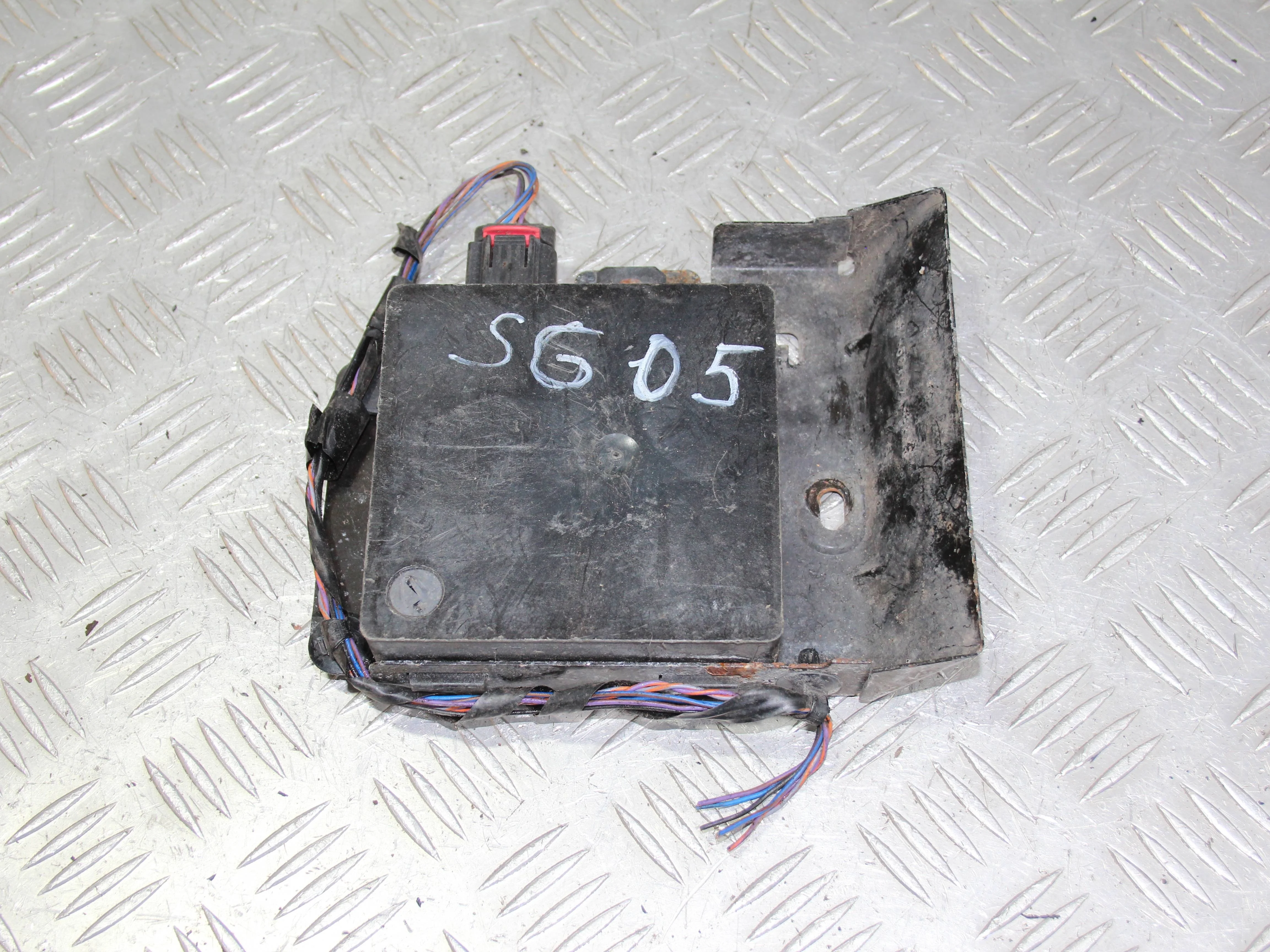 Датчик слепых зон JAGUAR XF I рестайлинг (2011—20