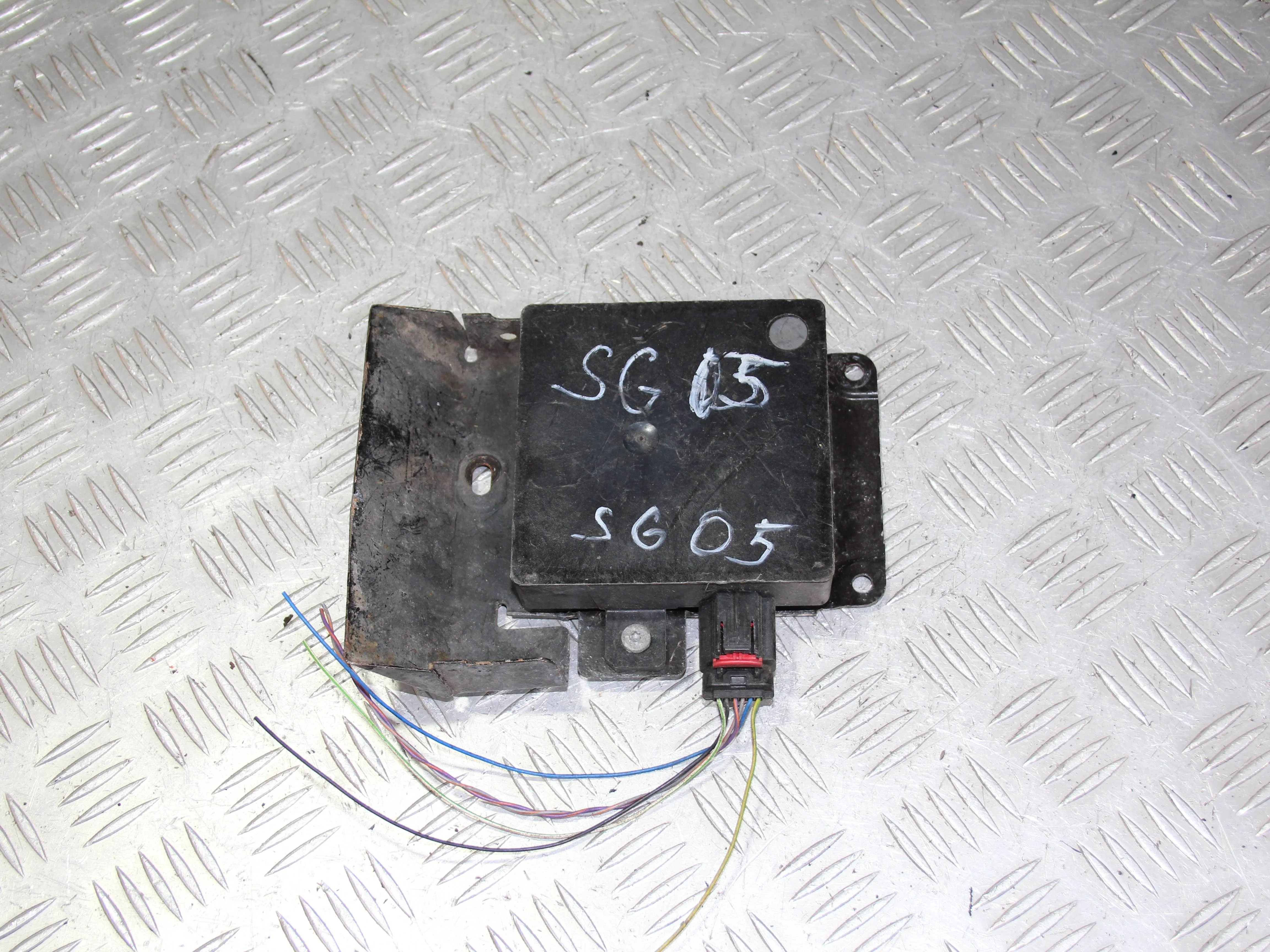 Датчик слепых зон JAGUAR XF I рестайлинг (2011—20