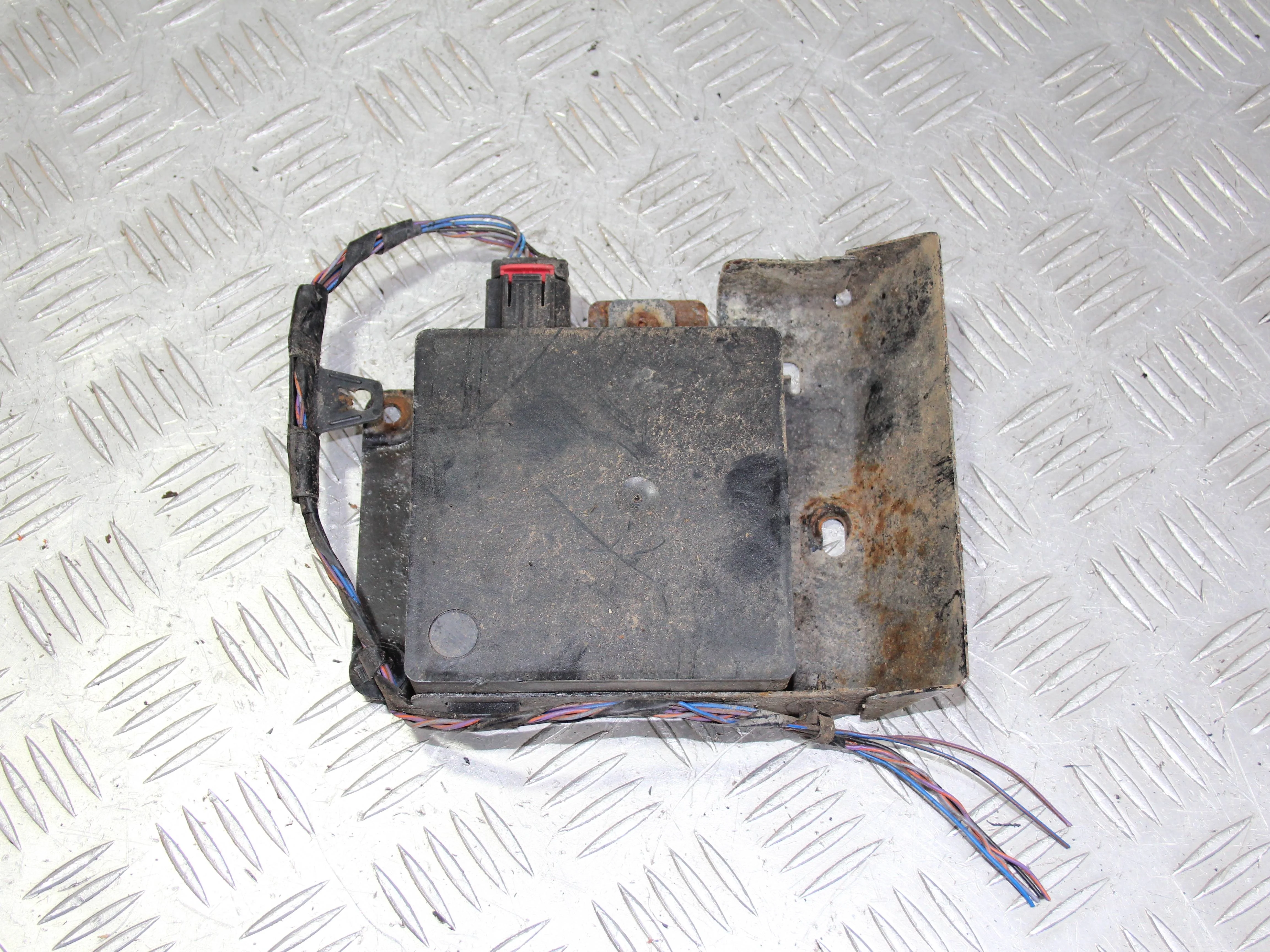 Датчик слепых зон JAGUAR XF I рестайлинг (2011—20