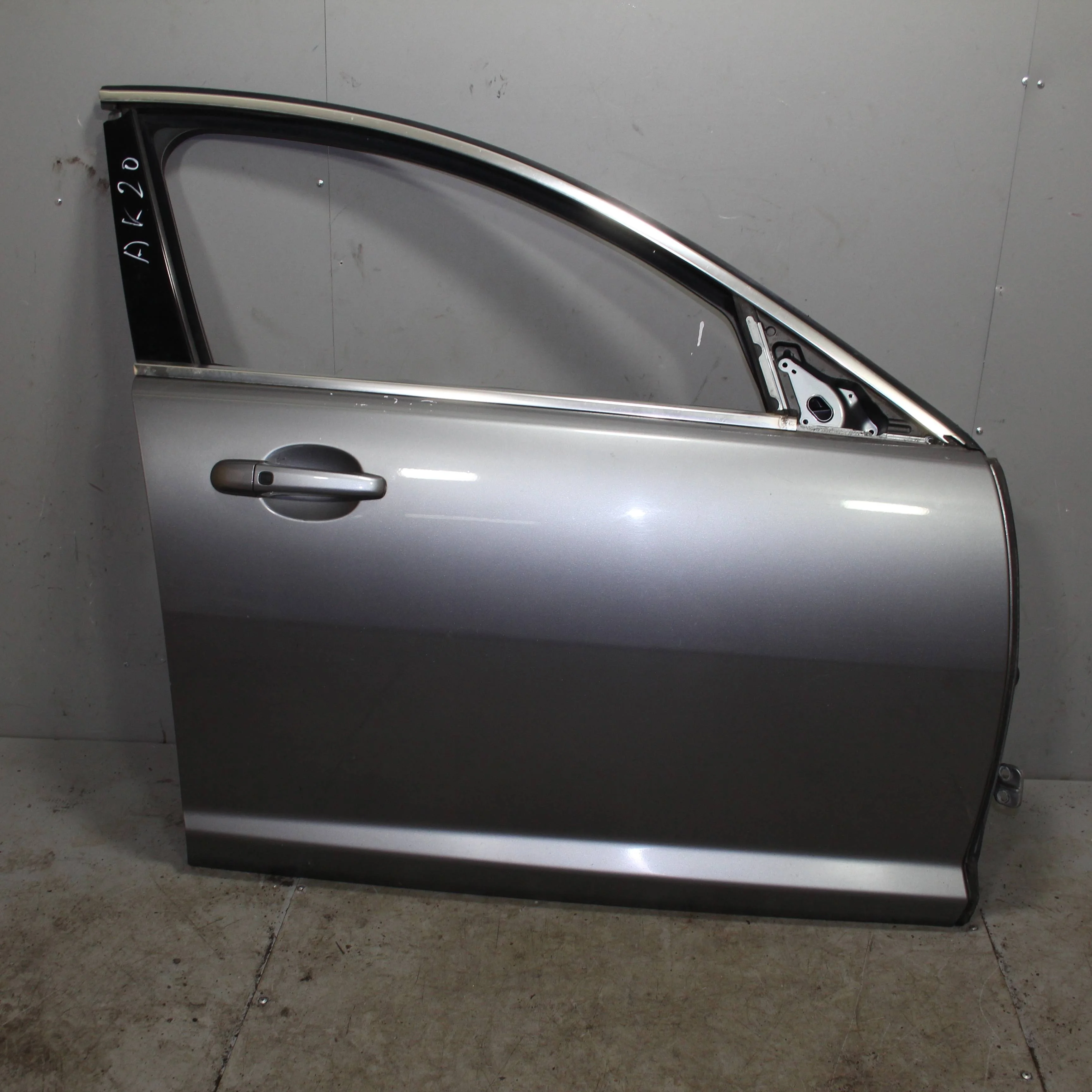 Дверь передняя правая JAGUAR XF I рестайлинг (201