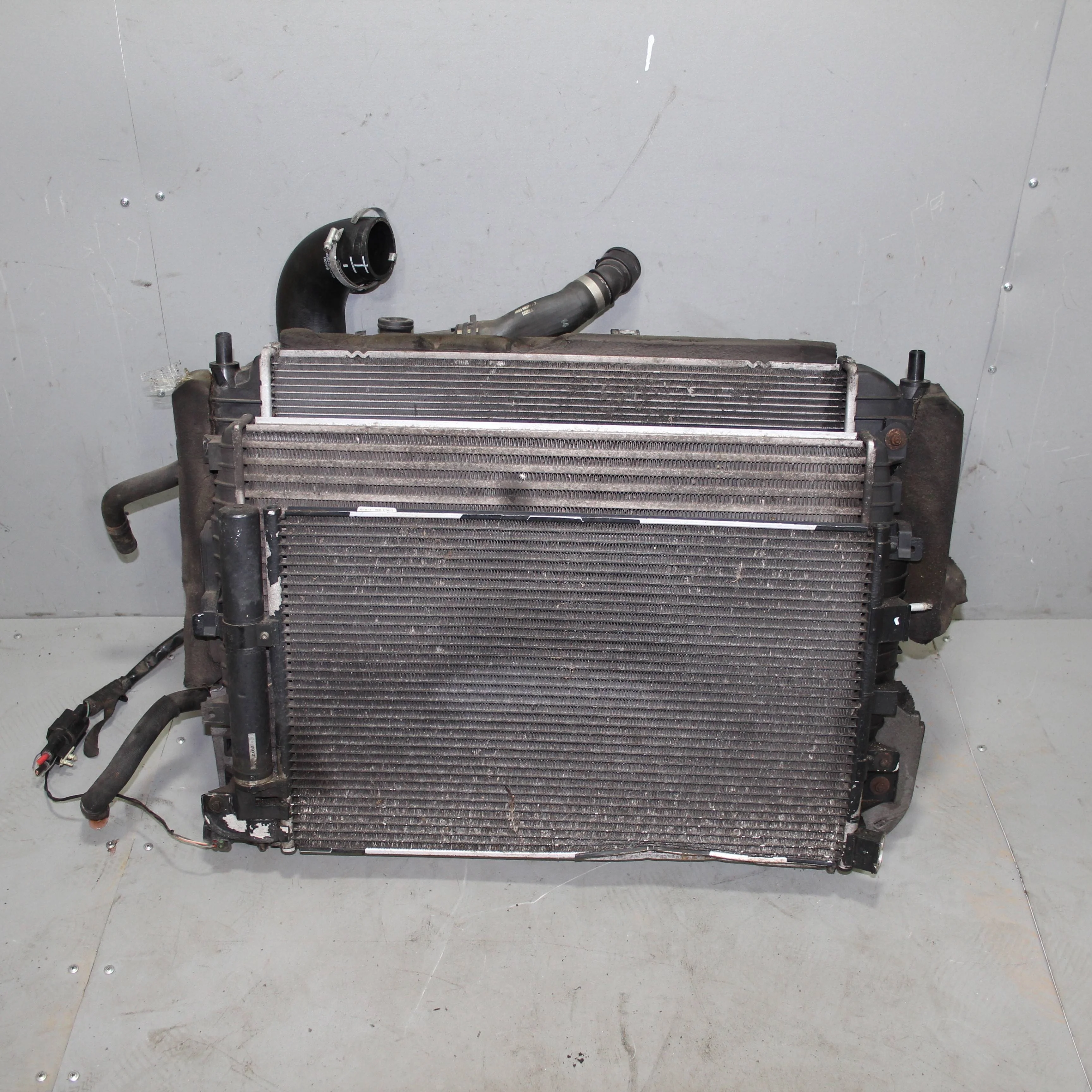 Интеркулер JAGUAR XF I рестайлинг (2011—2015)