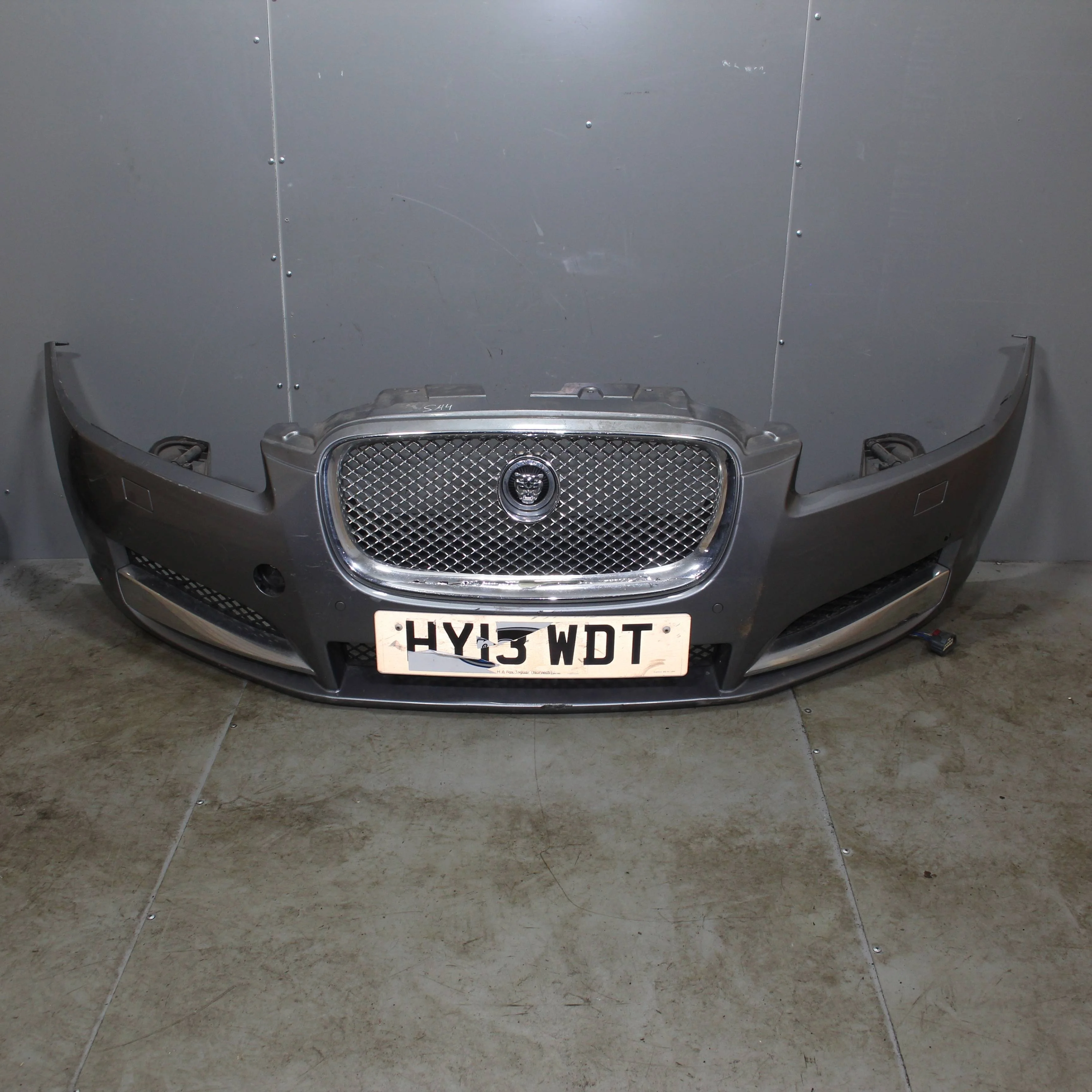 Бампер передний JAGUAR XF I рестайлинг (2011—2015)