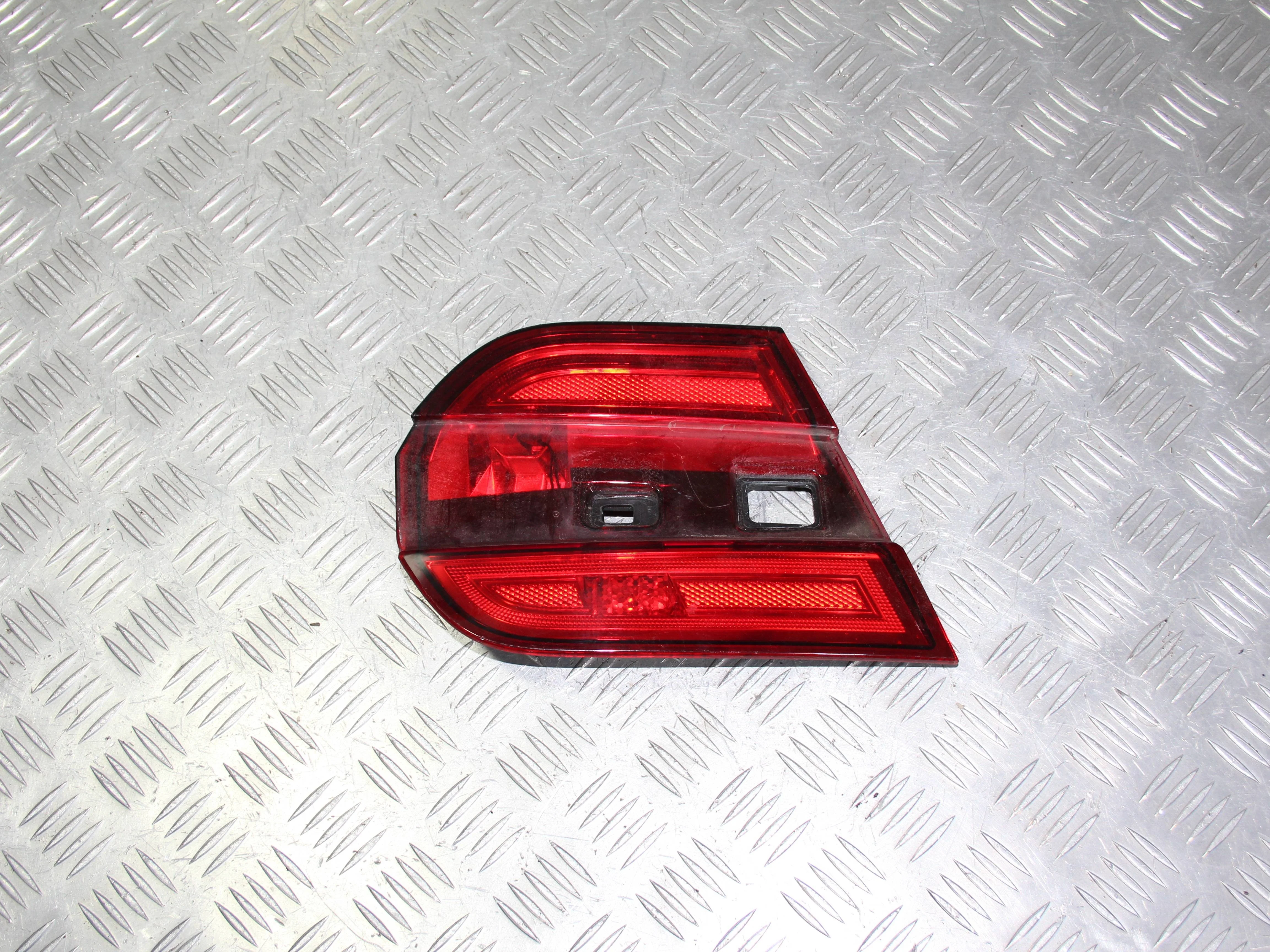 Фонарь задний внутренний левый JAGUAR XF I рестай