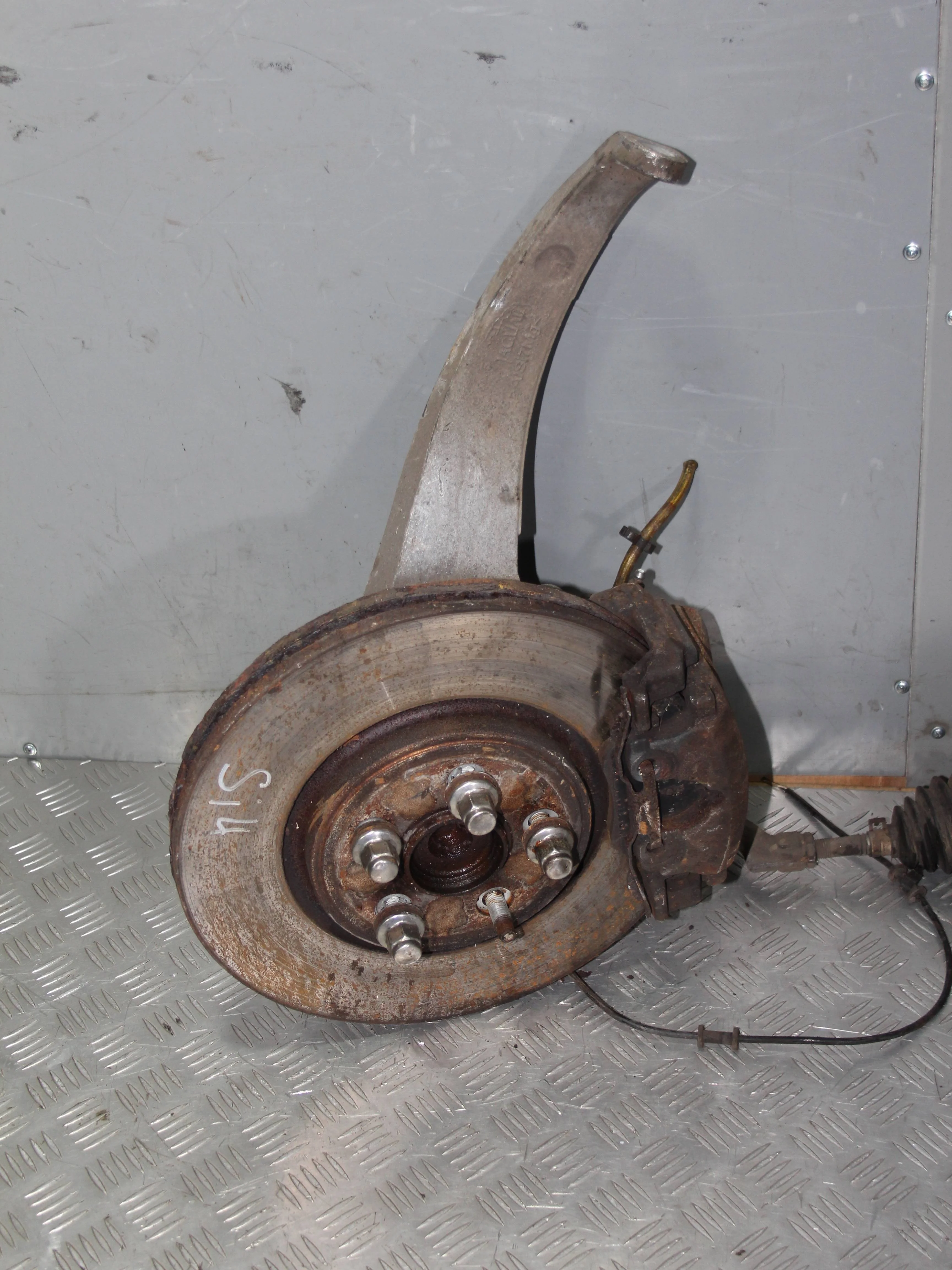 Кулак поворотный передний левый JAGUAR XF I реста