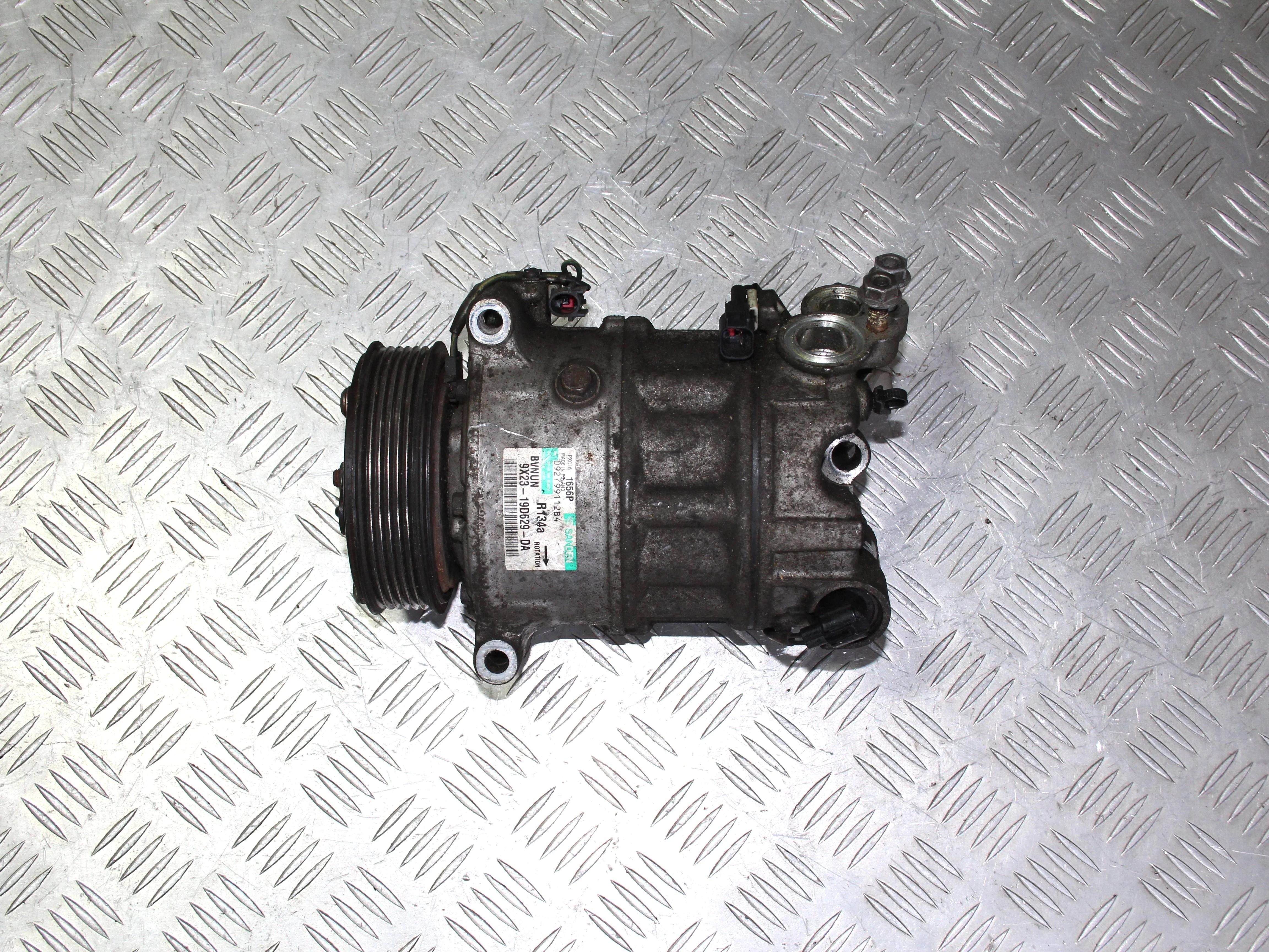 Компрессор системы кондиционирования JAGUAR XF I