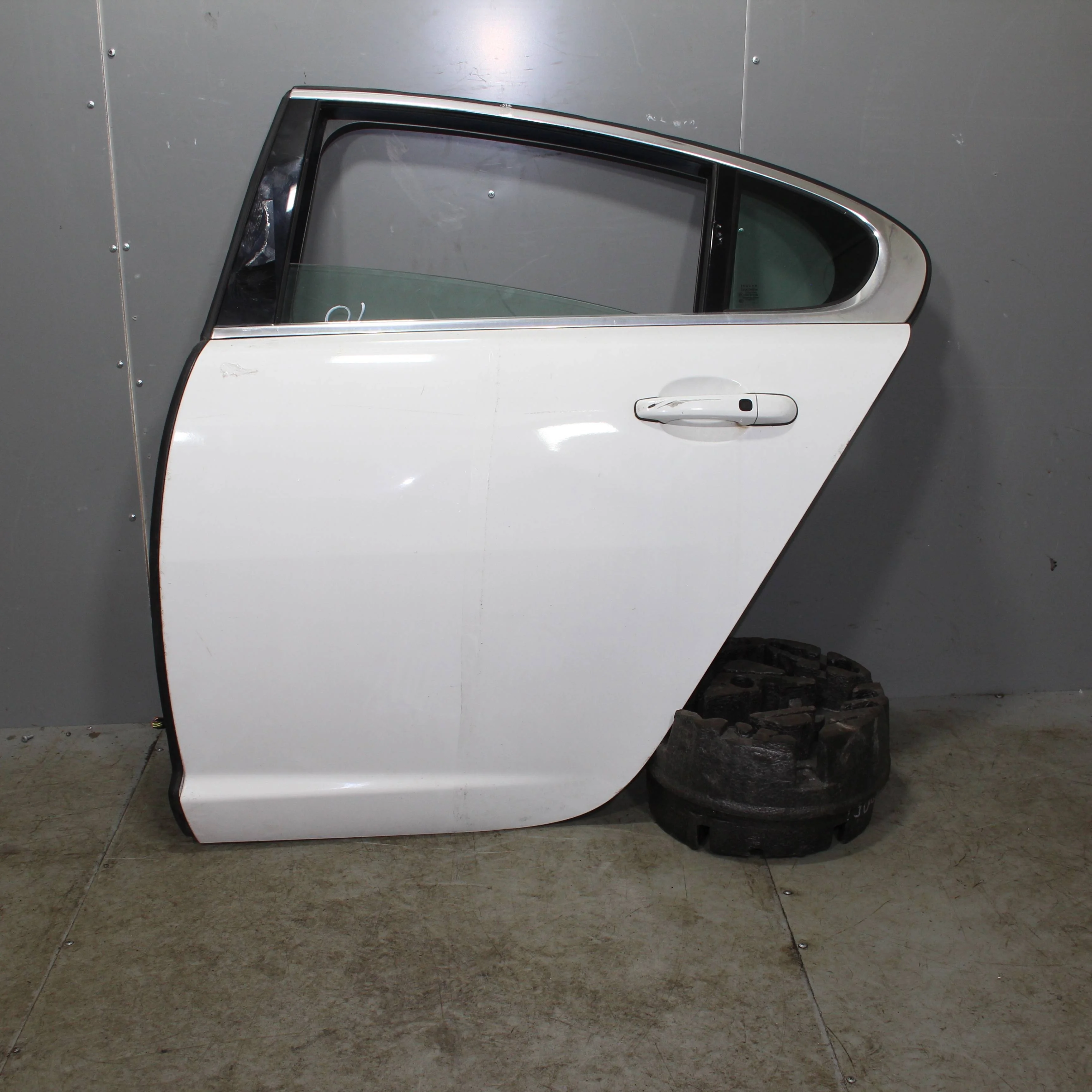 Дверь задняя левая JAGUAR XF I рестайлинг (2011—2