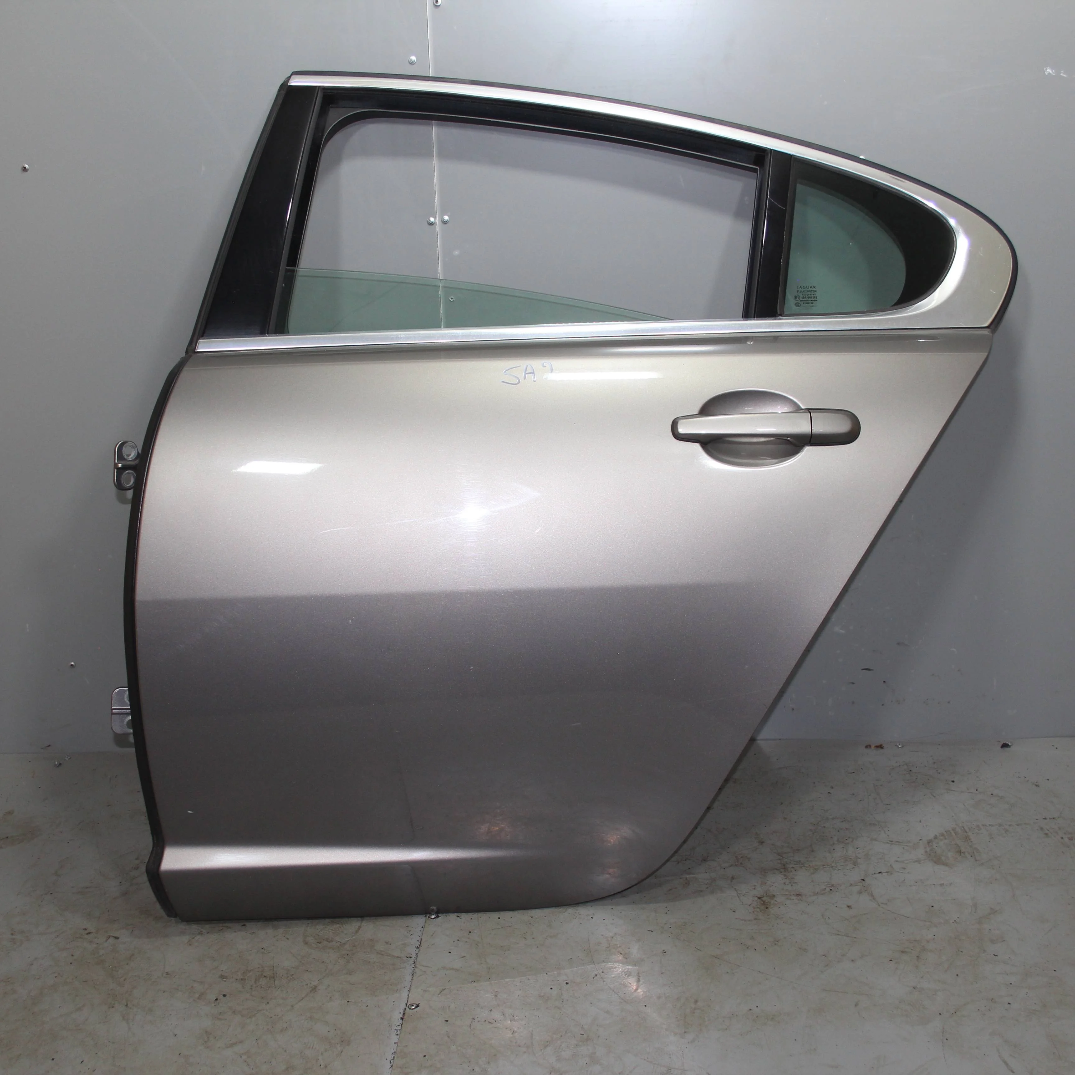 Дверь задняя левая JAGUAR XF I рестайлинг (2011—2