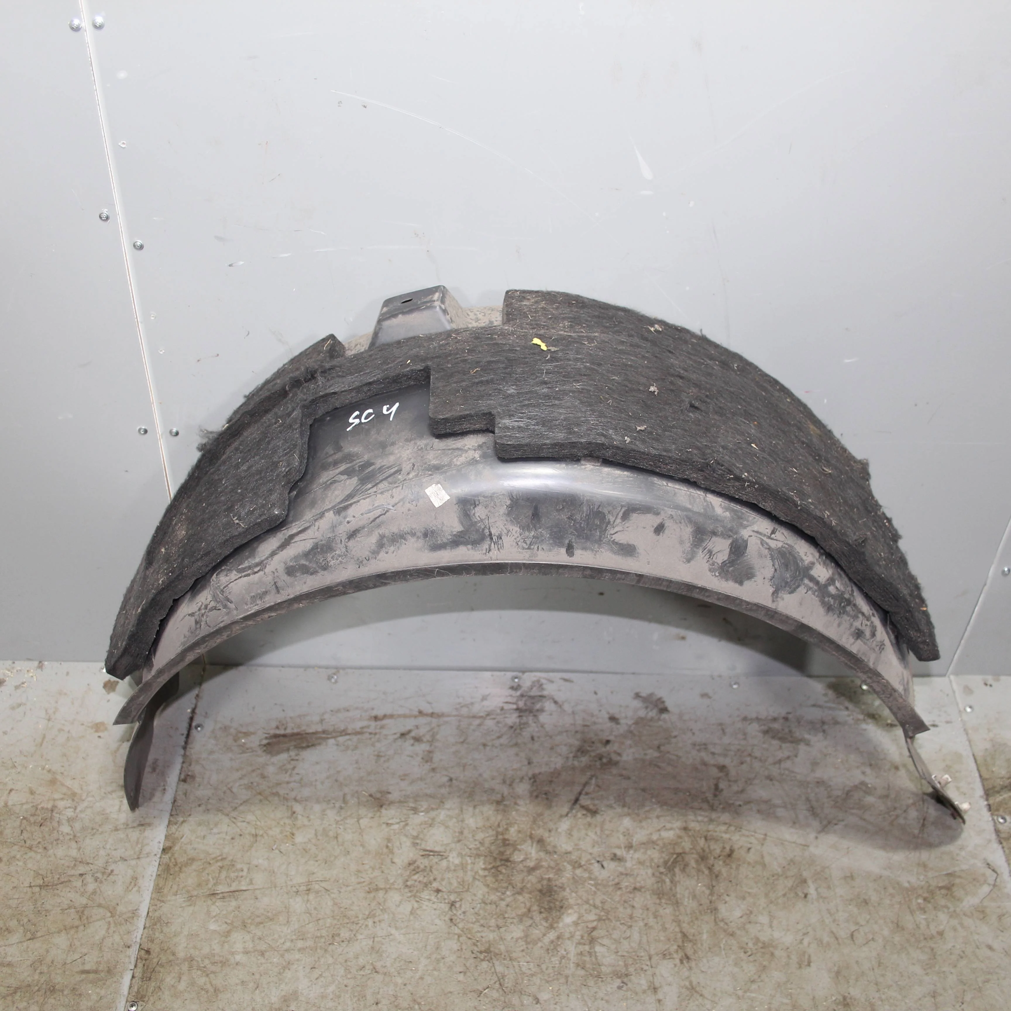 Подкрылок задний левый JAGUAR XF I рестайлинг (20