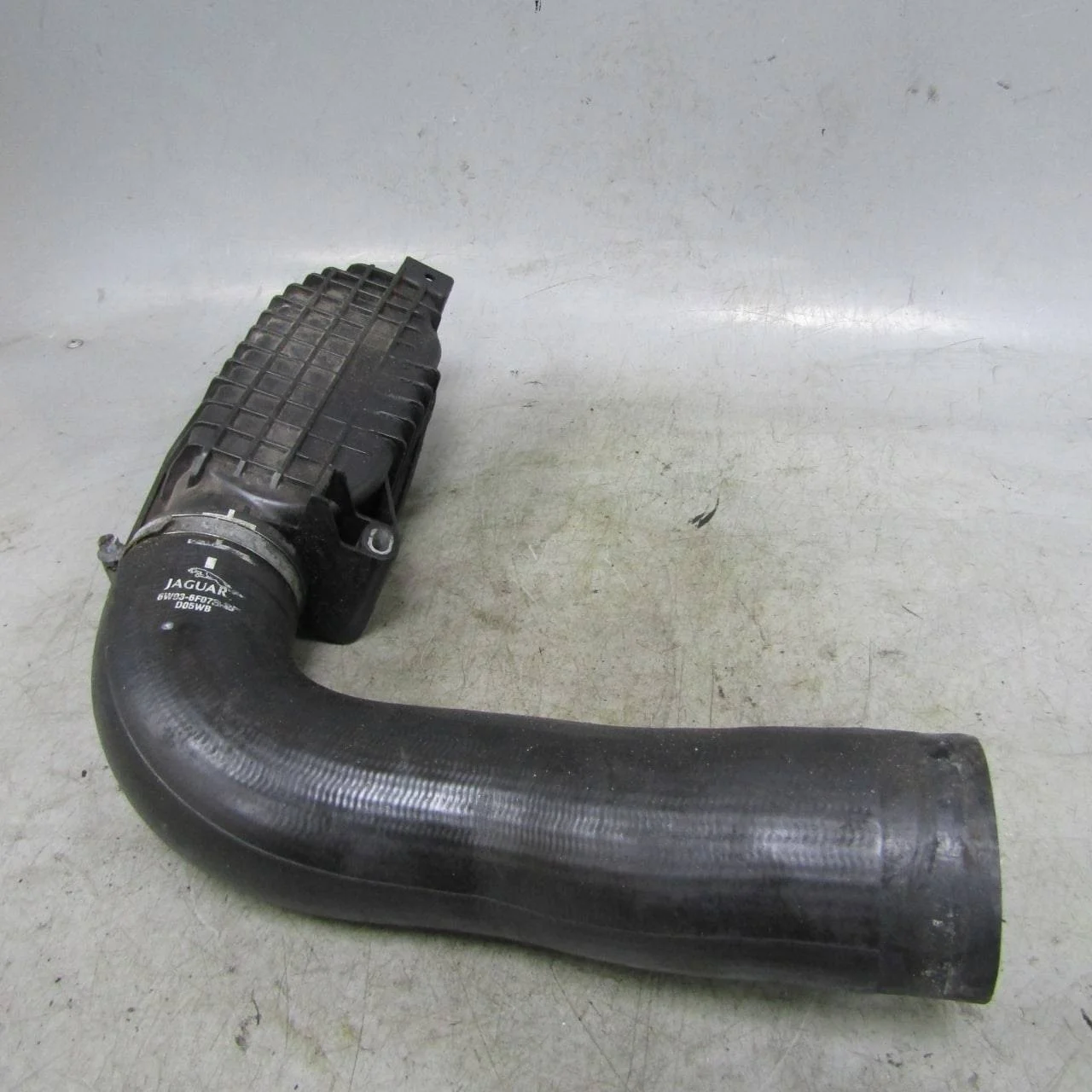 Патрубок интеркулера JAGUAR XF I рестайлинг (2011