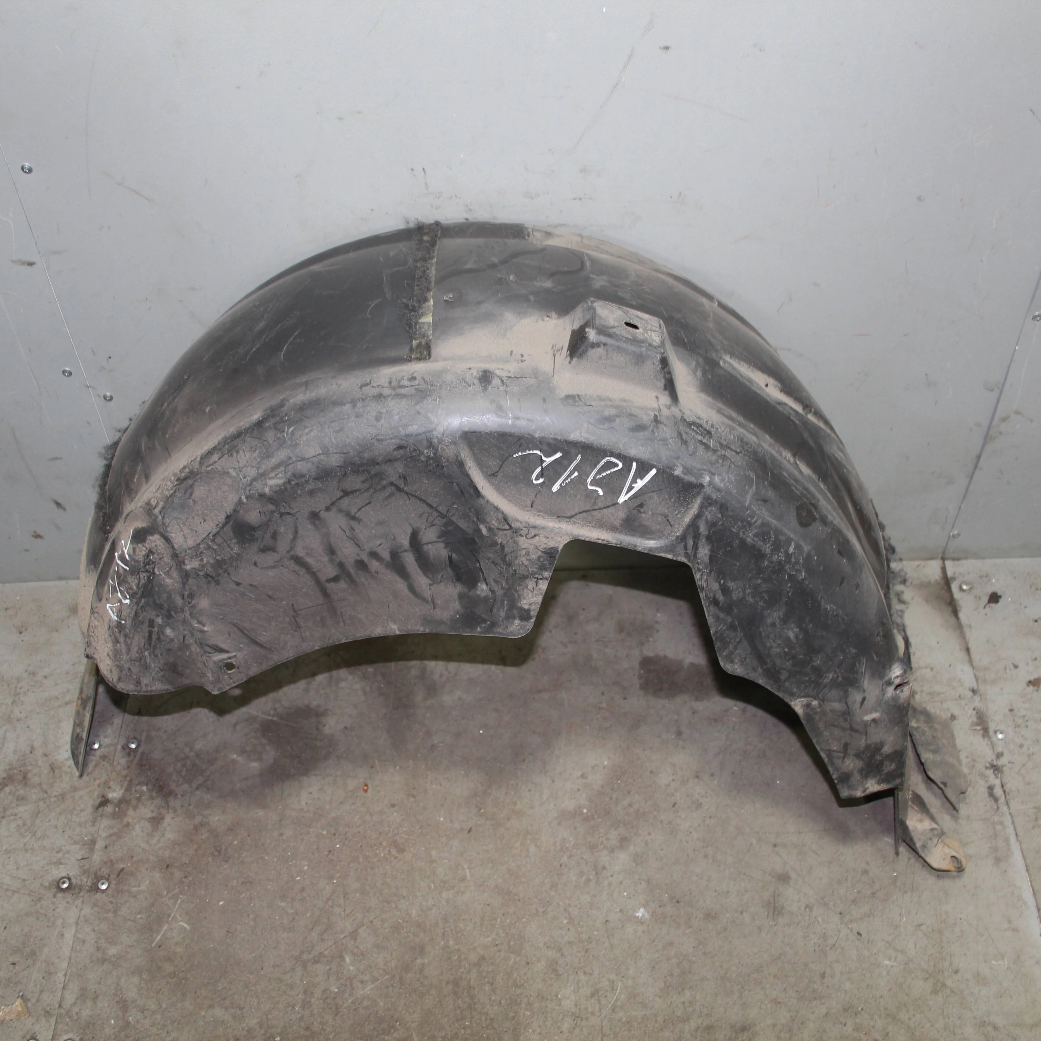 Подкрылок задний левый JAGUAR XF I рестайлинг (20