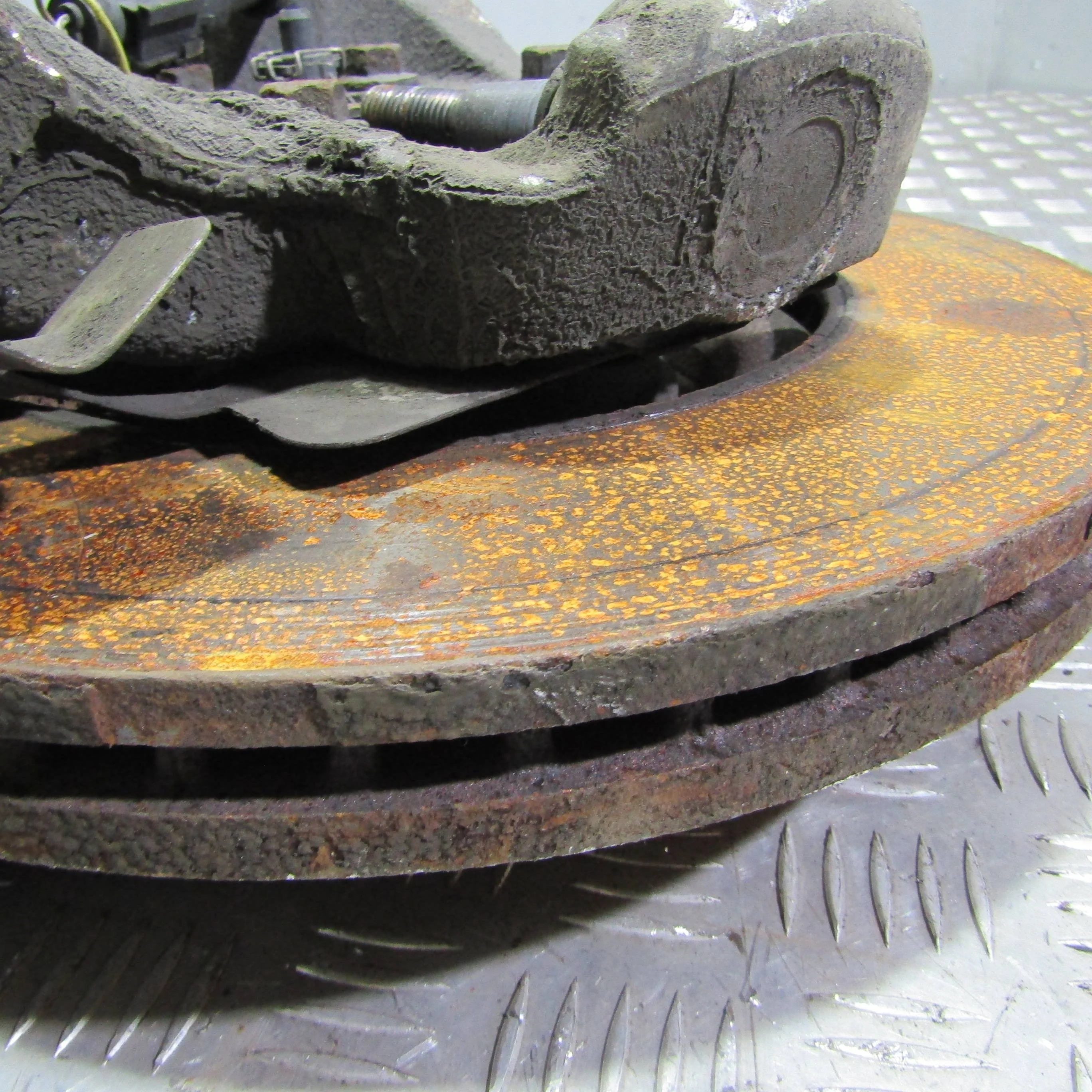 Диск тормозной передний JAGUAR XF I рестайлинг (2